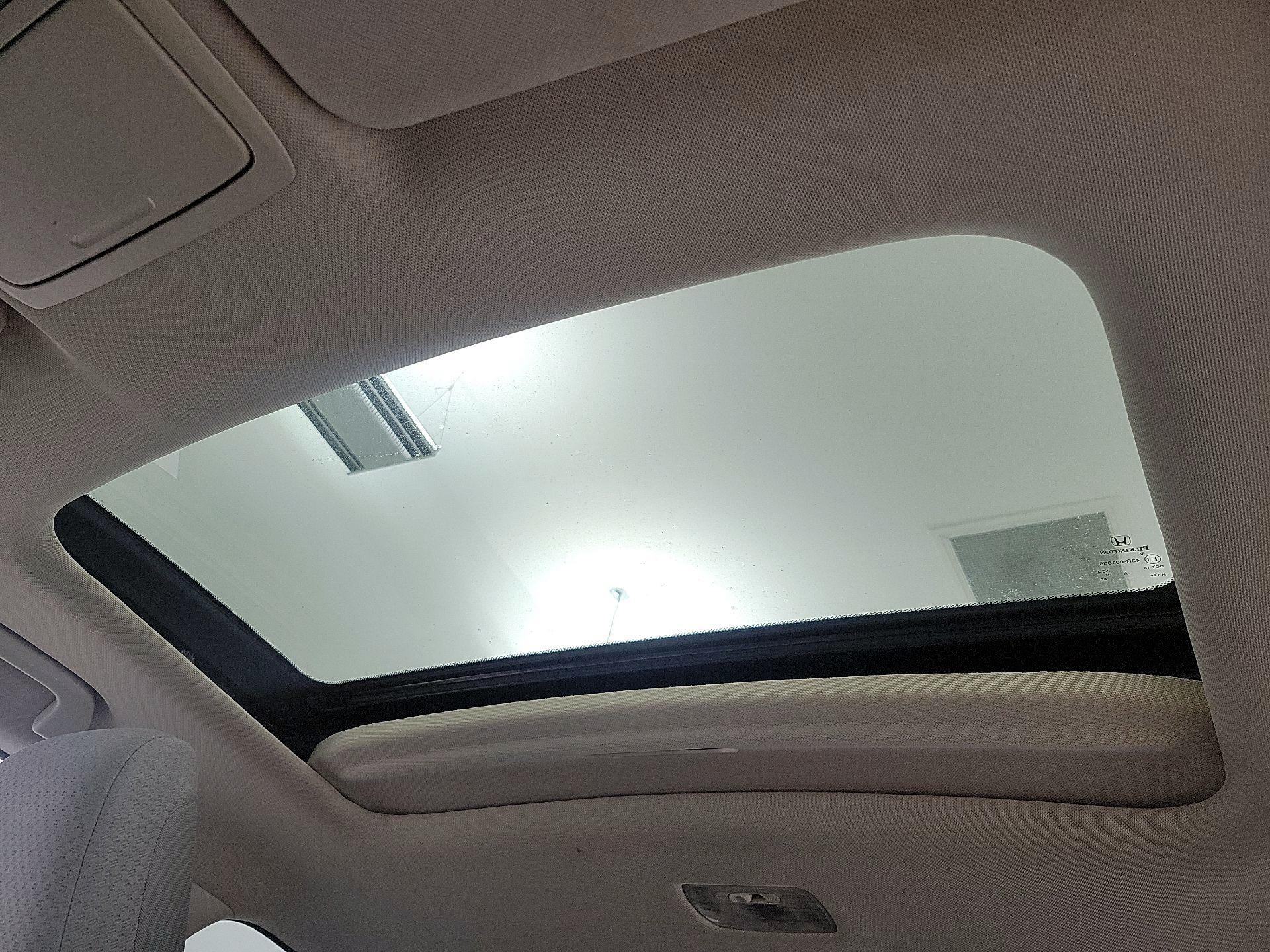 Thumbnail: 2016 Honda CR-V - 19