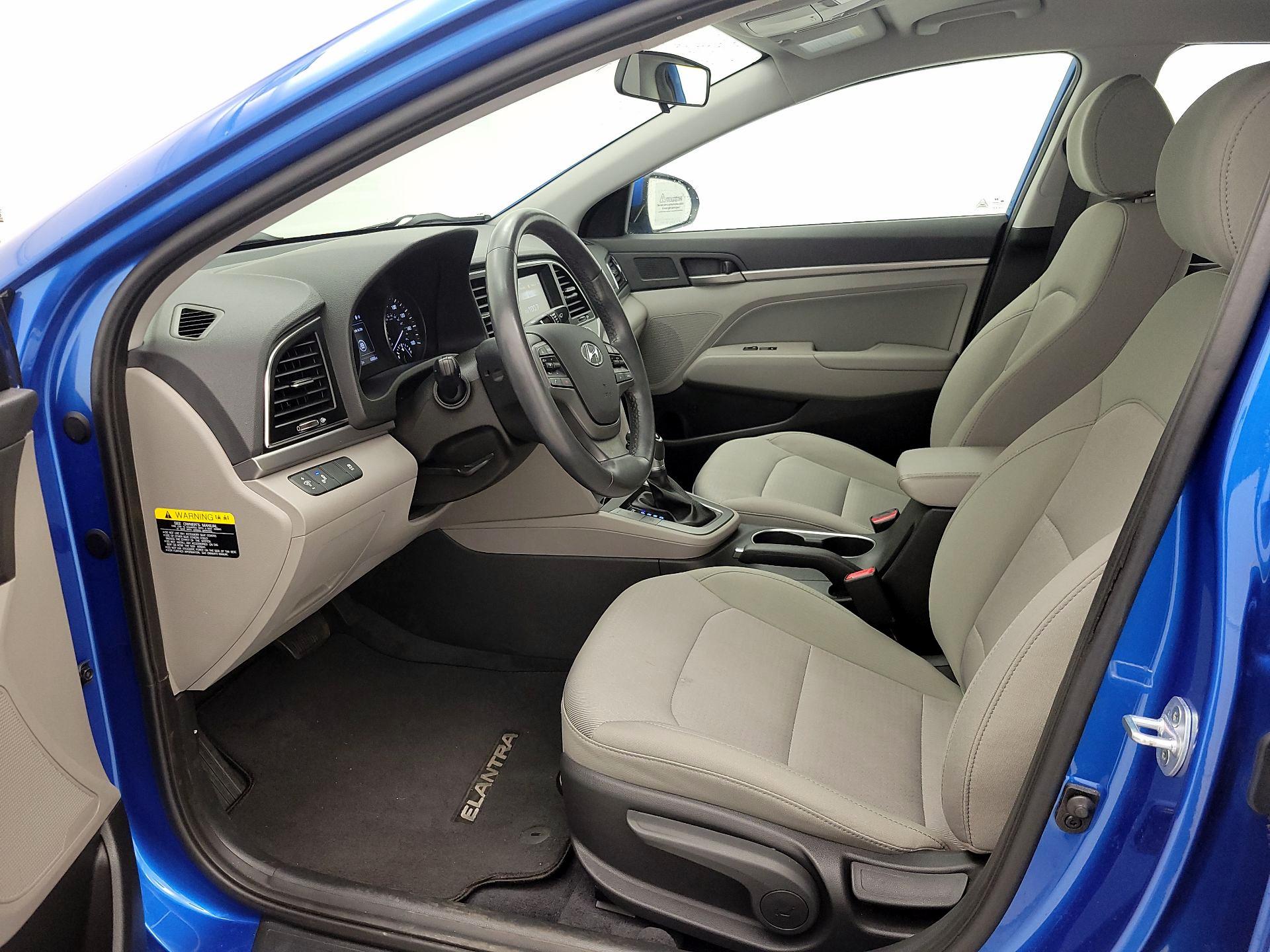 Thumbnail: 2017 Hyundai Elantra - 11