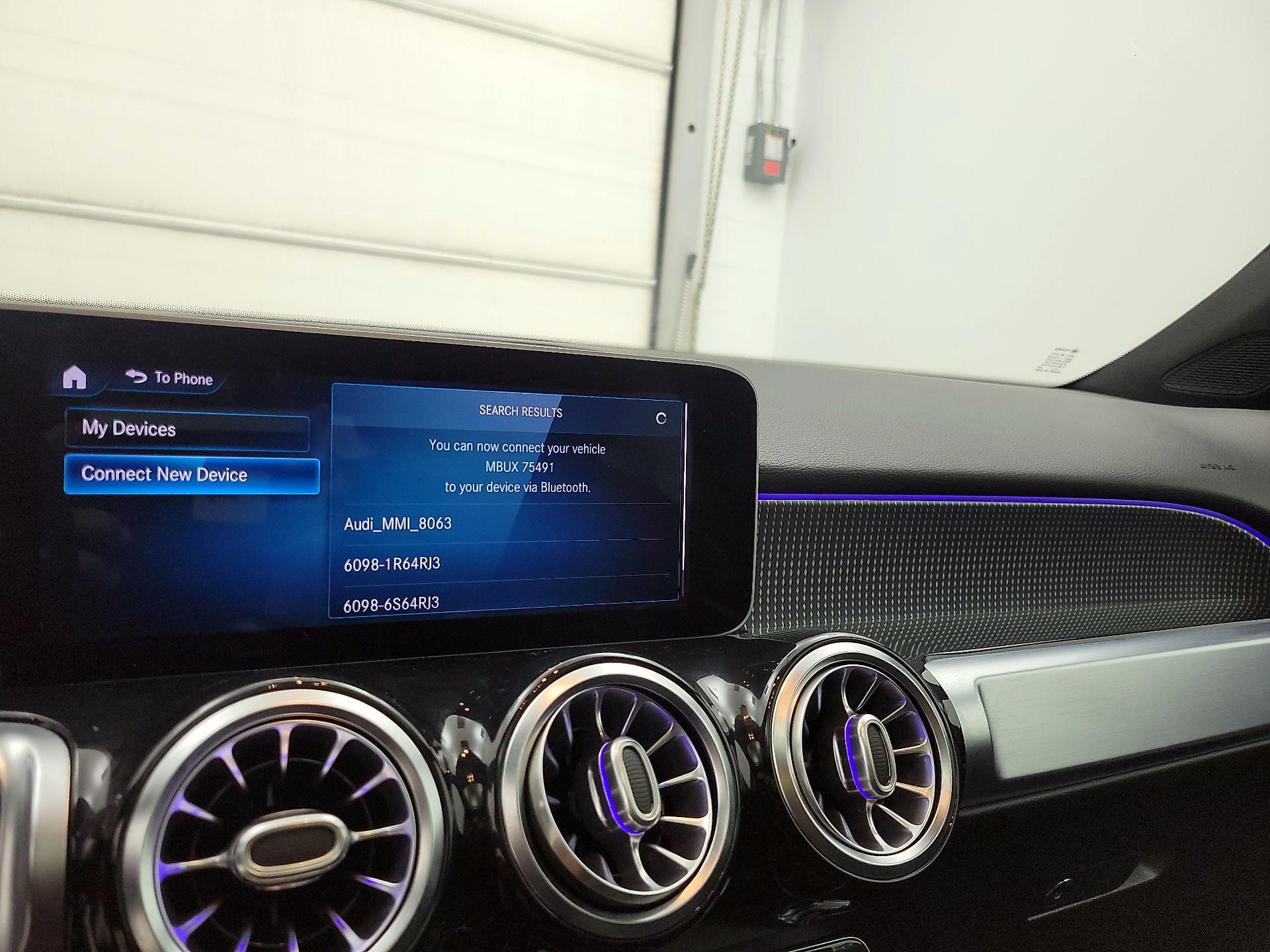 Thumbnail: 2021 Mercedes-Benz GLB - 15