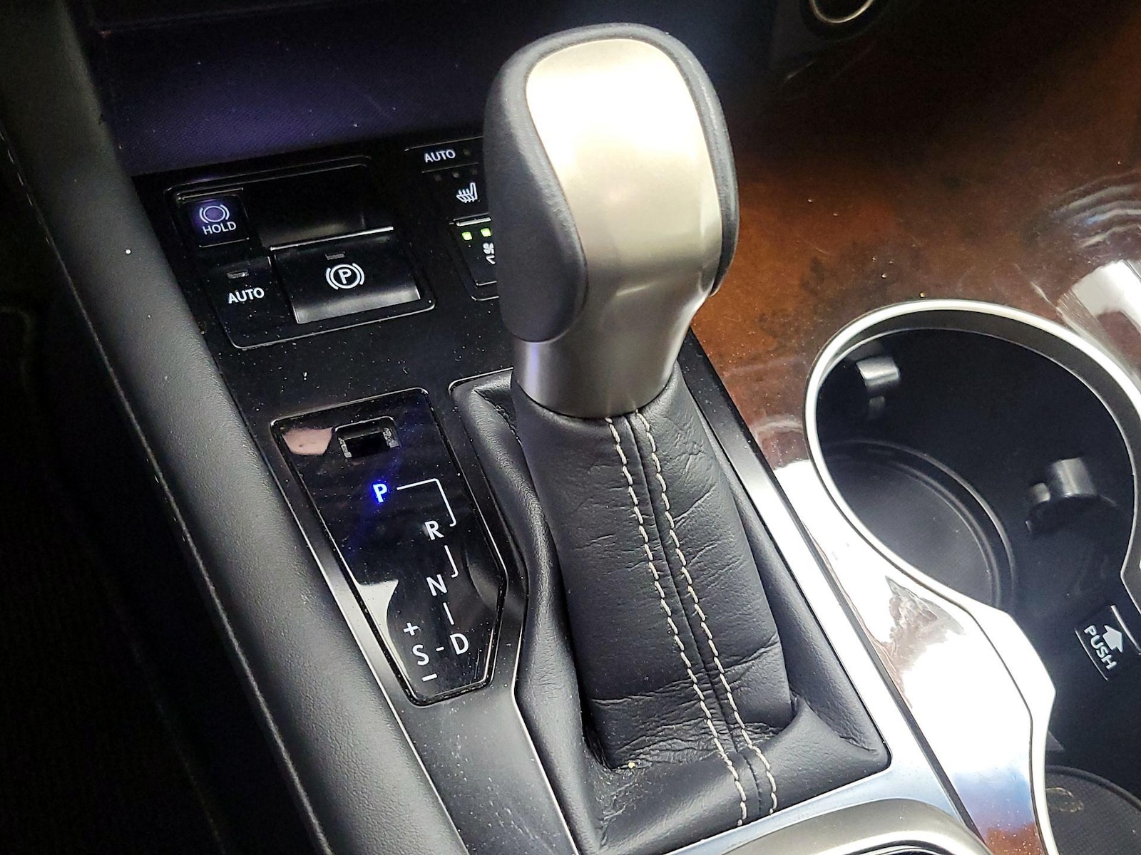 2018 Lexus RX 450h - Photo 19