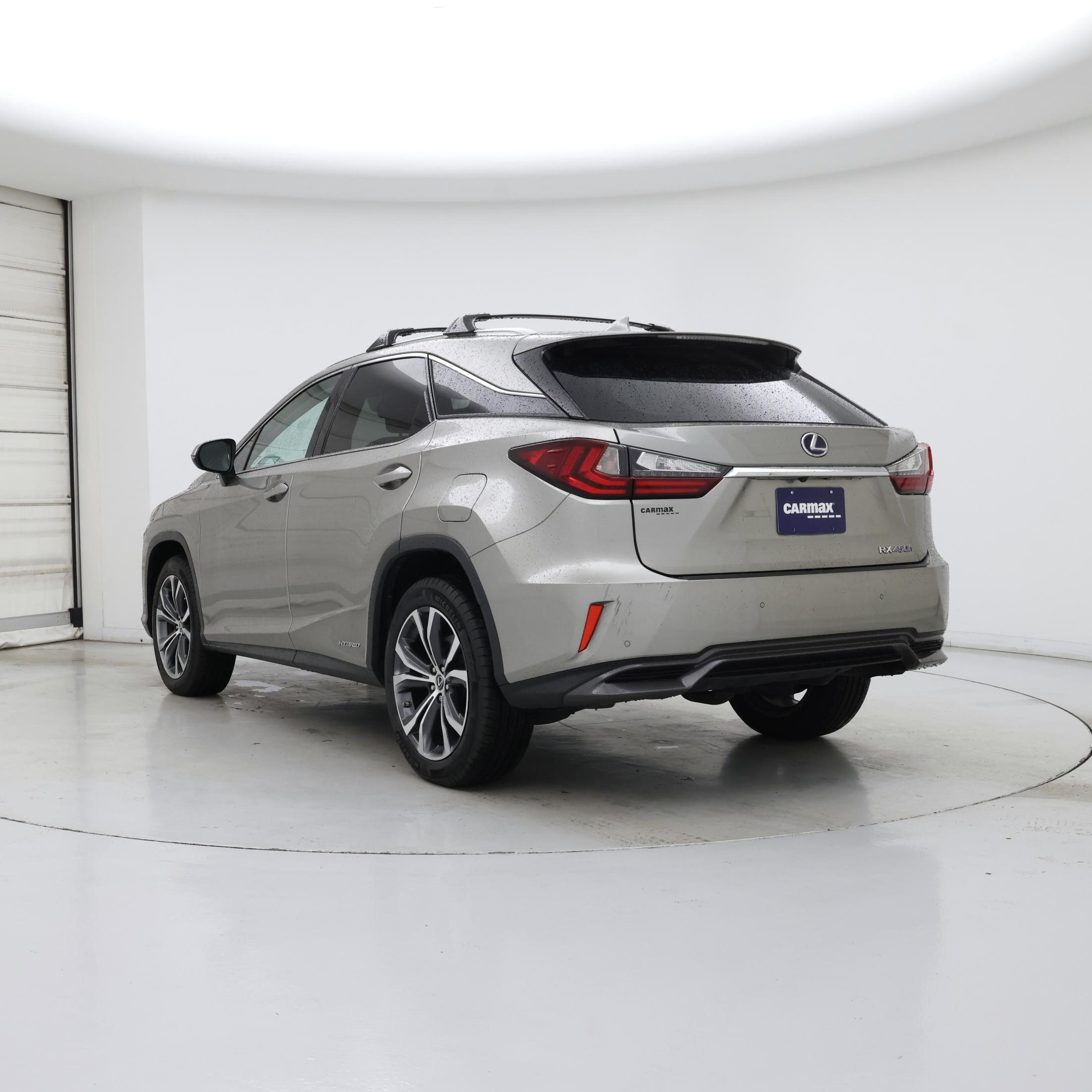 Thumbnail: 2018 Lexus RX - 2