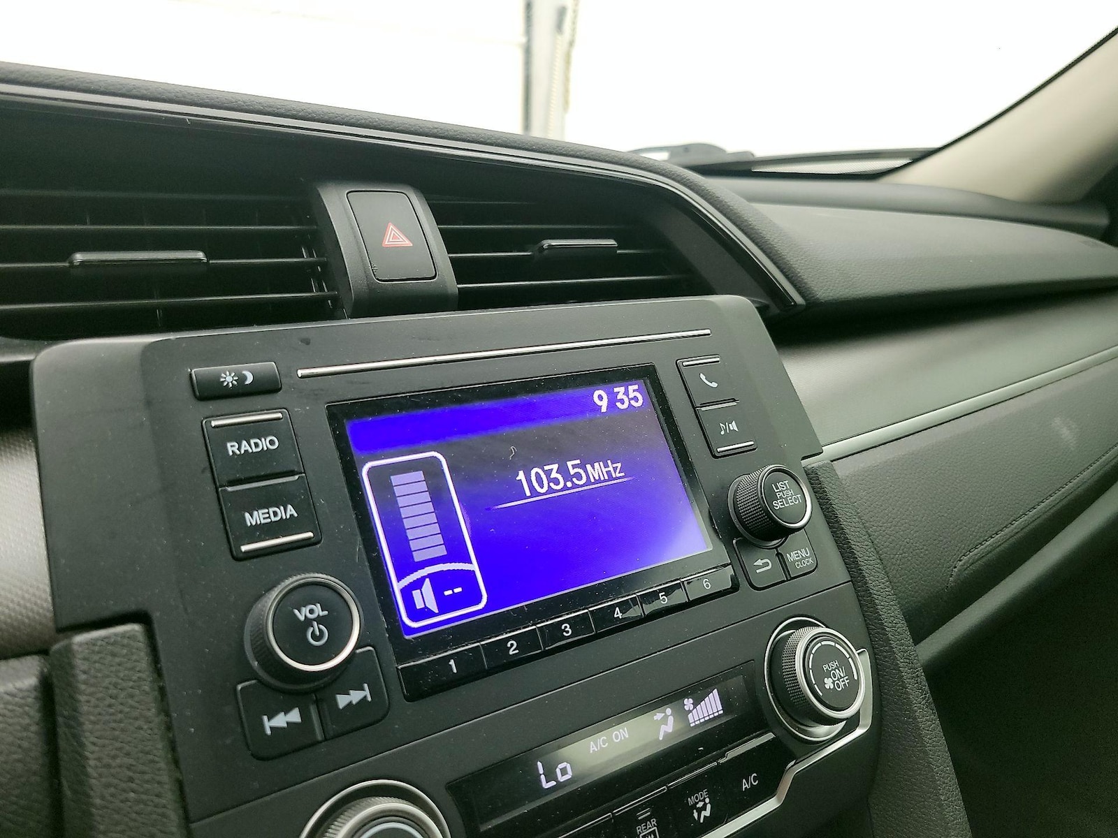 2016 Honda Civic LX - Photo 15