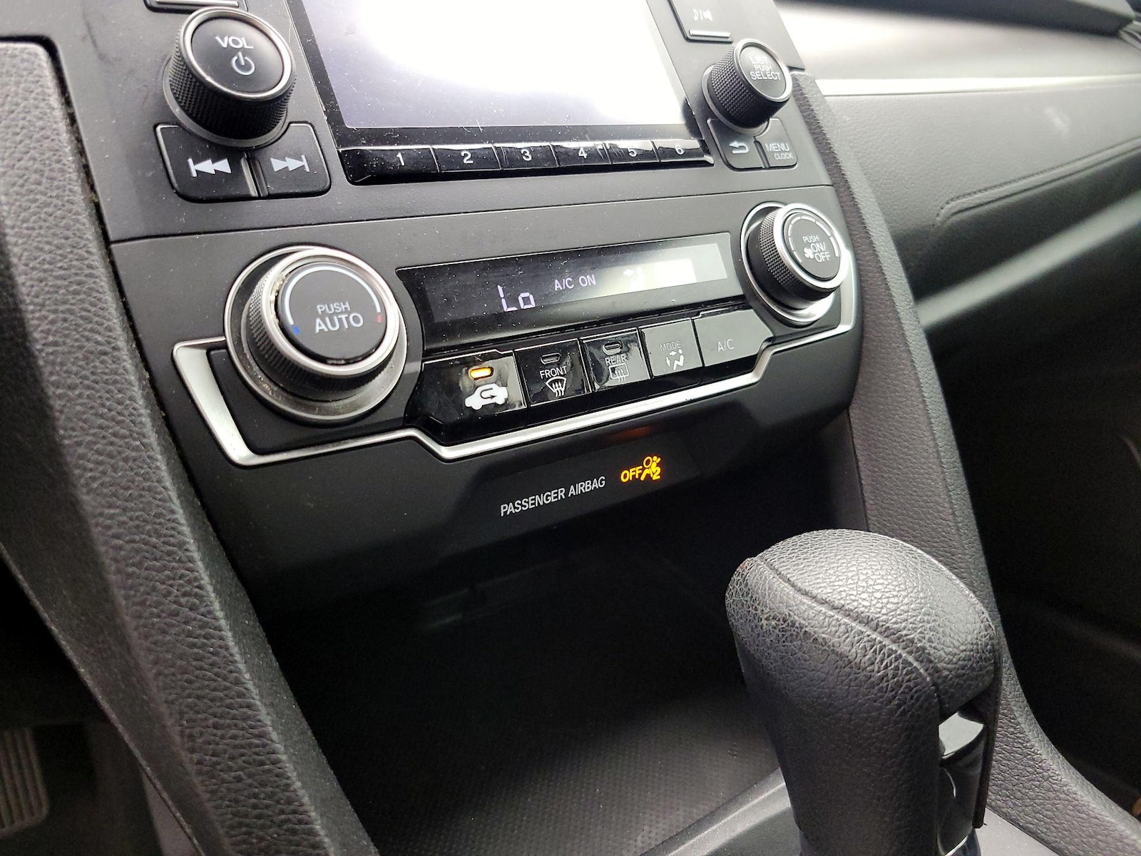 2016 Honda Civic LX - Photo 16