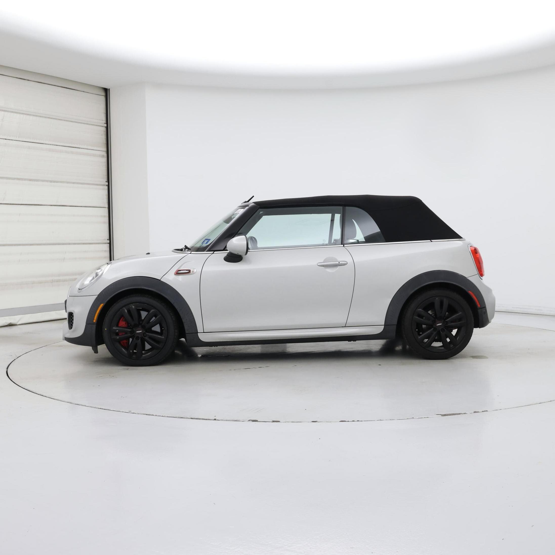 Thumbnail: 2017 MINI Cooper - 3