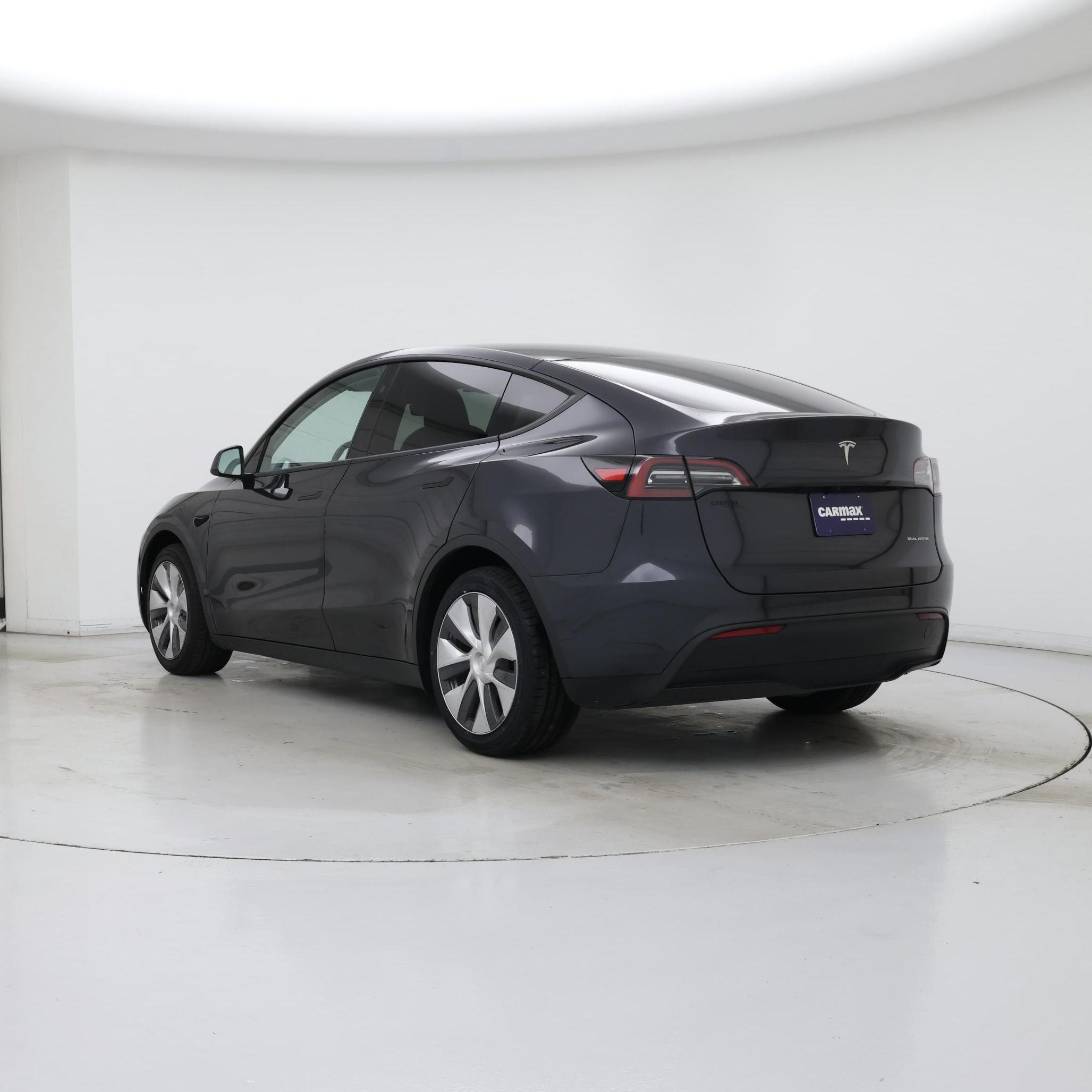 Thumbnail: 2024 Tesla Model Y - 2