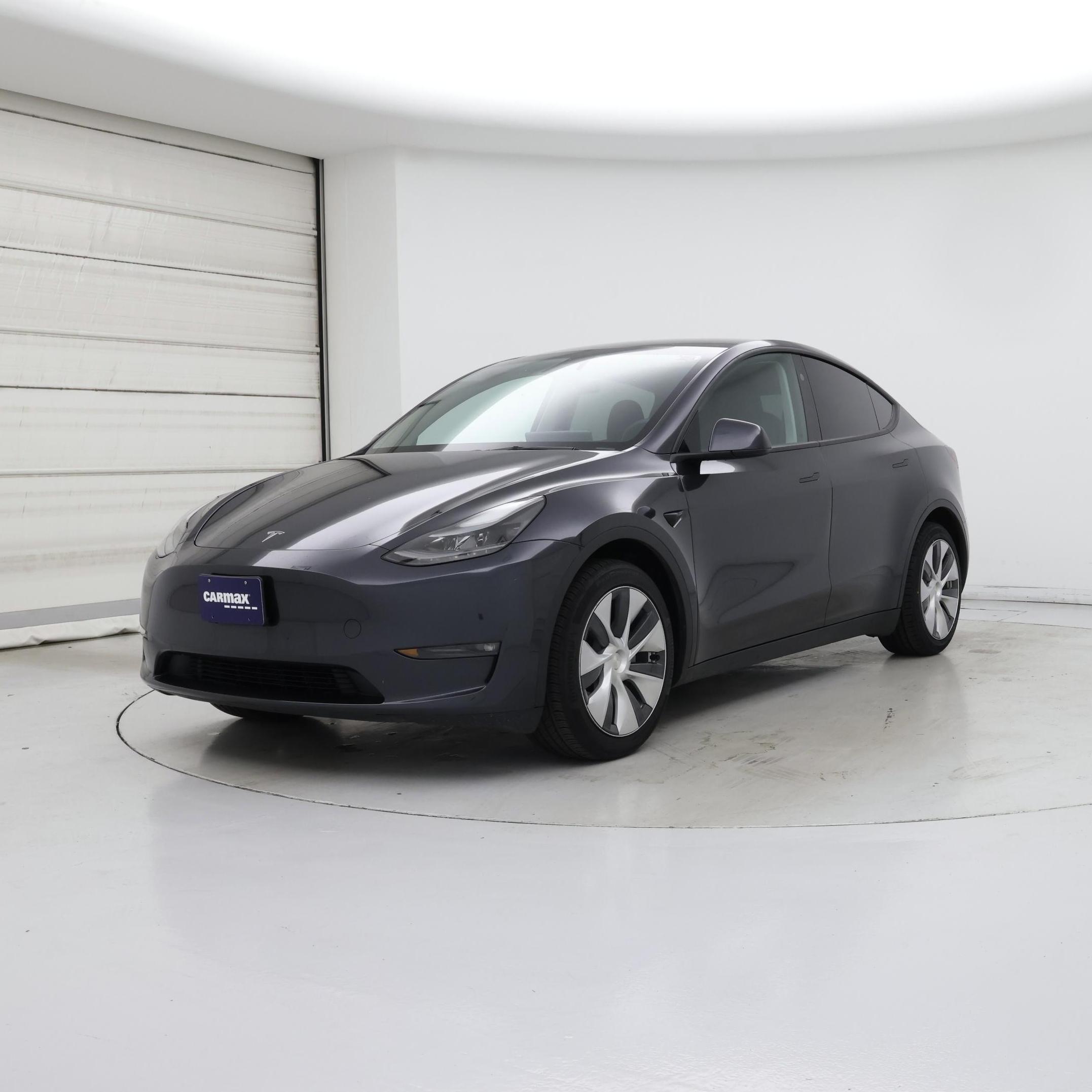 Thumbnail: 2024 Tesla Model Y - 4