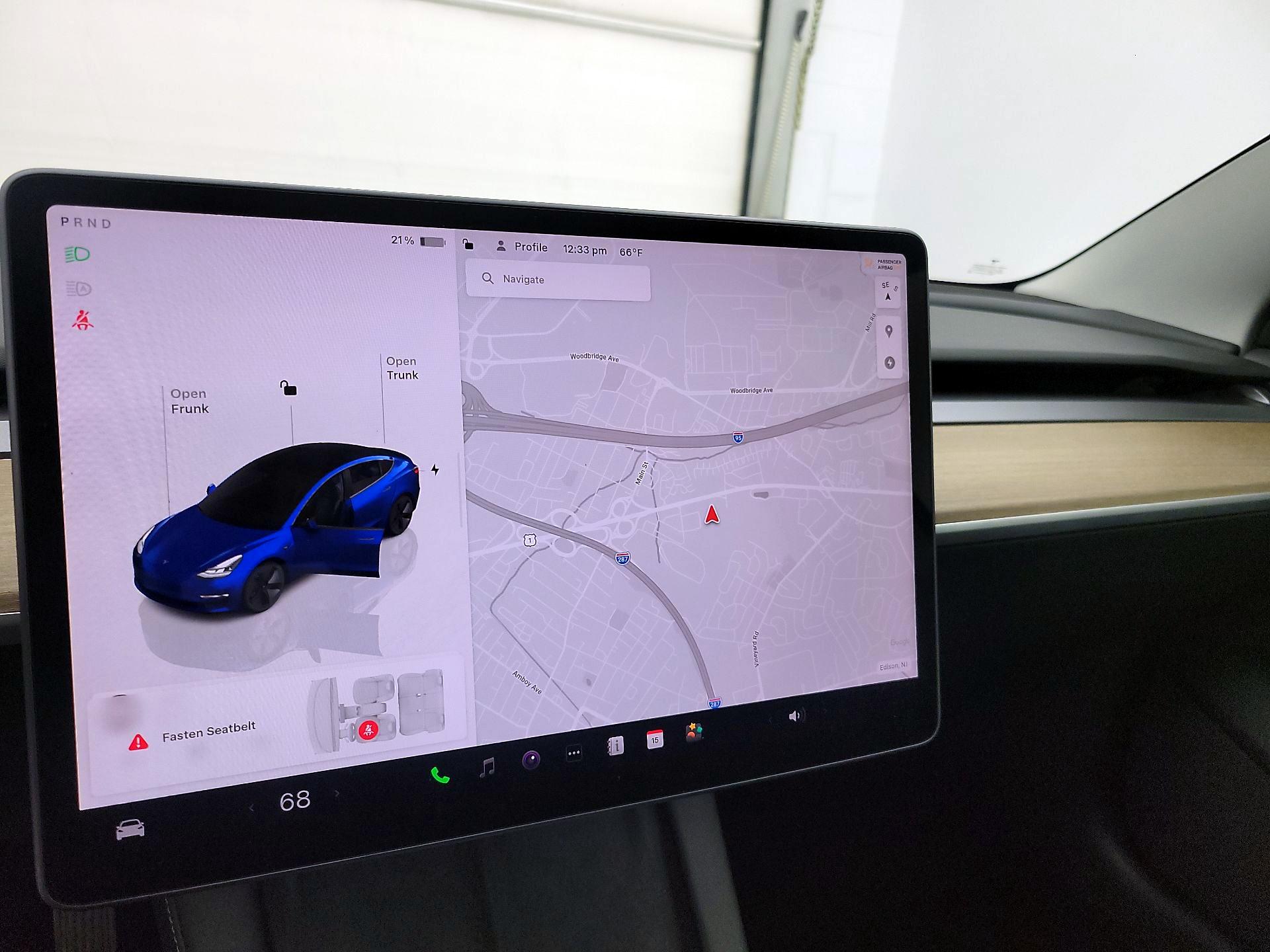 Thumbnail: 2023 Tesla Model 3 - 13