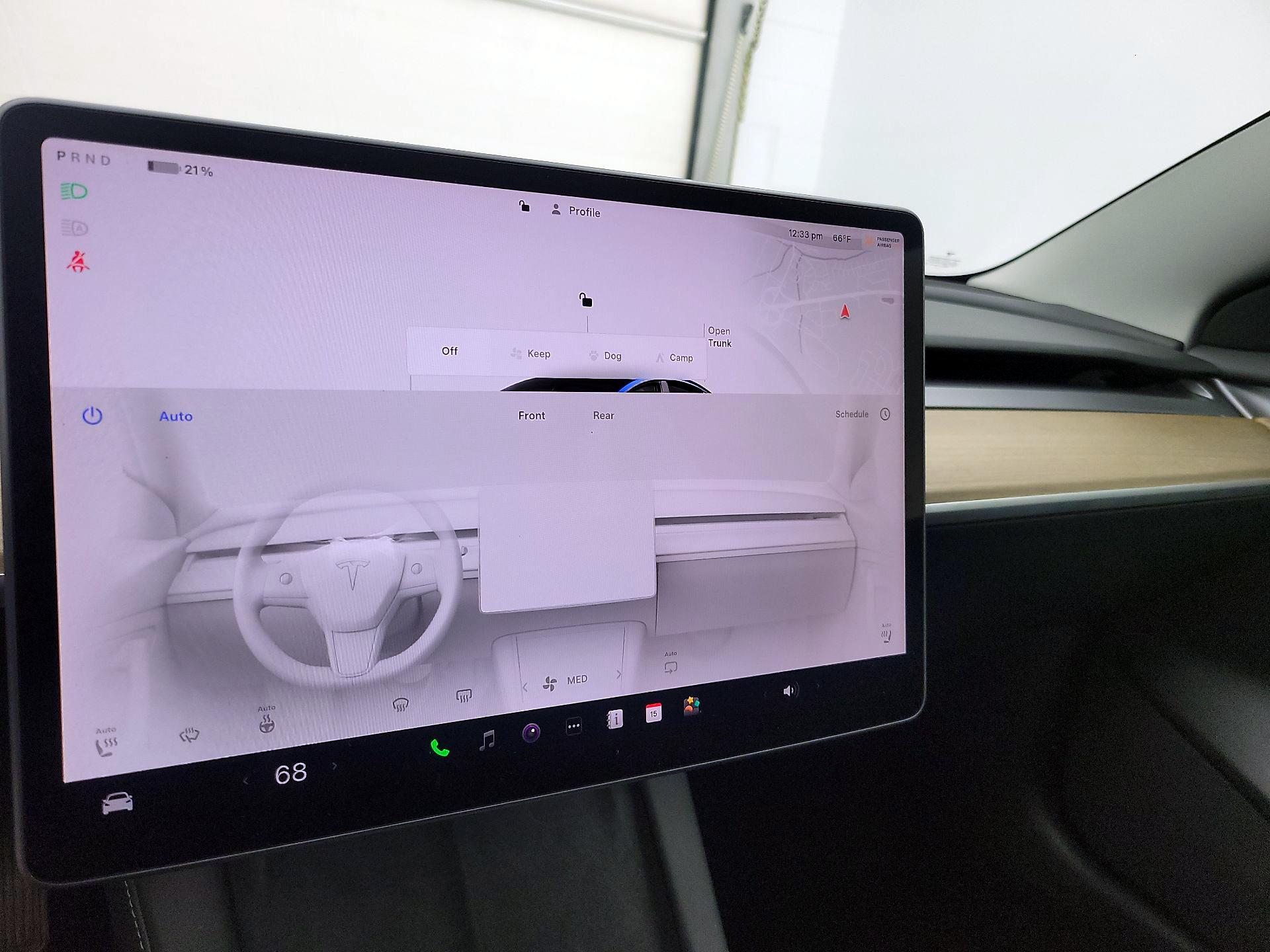 Thumbnail: 2023 Tesla Model 3 - 16