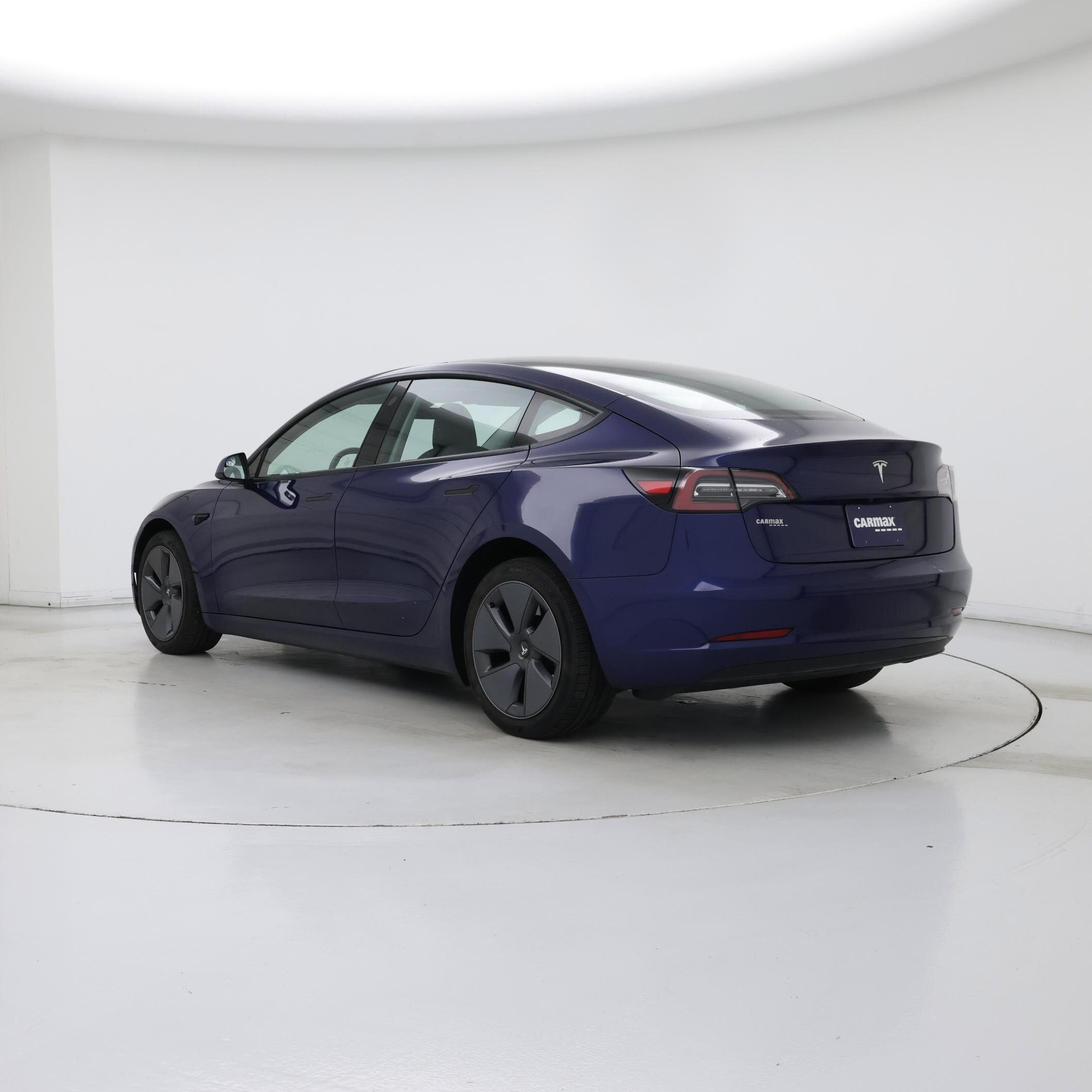 Thumbnail: 2023 Tesla Model 3 - 2
