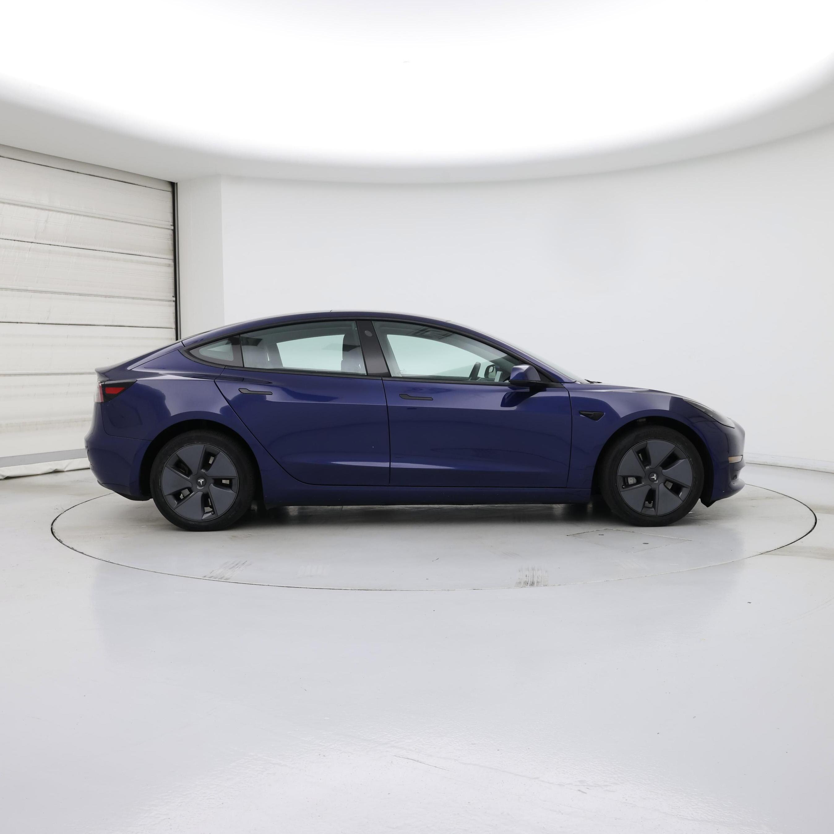 Thumbnail: 2023 Tesla Model 3 - 7
