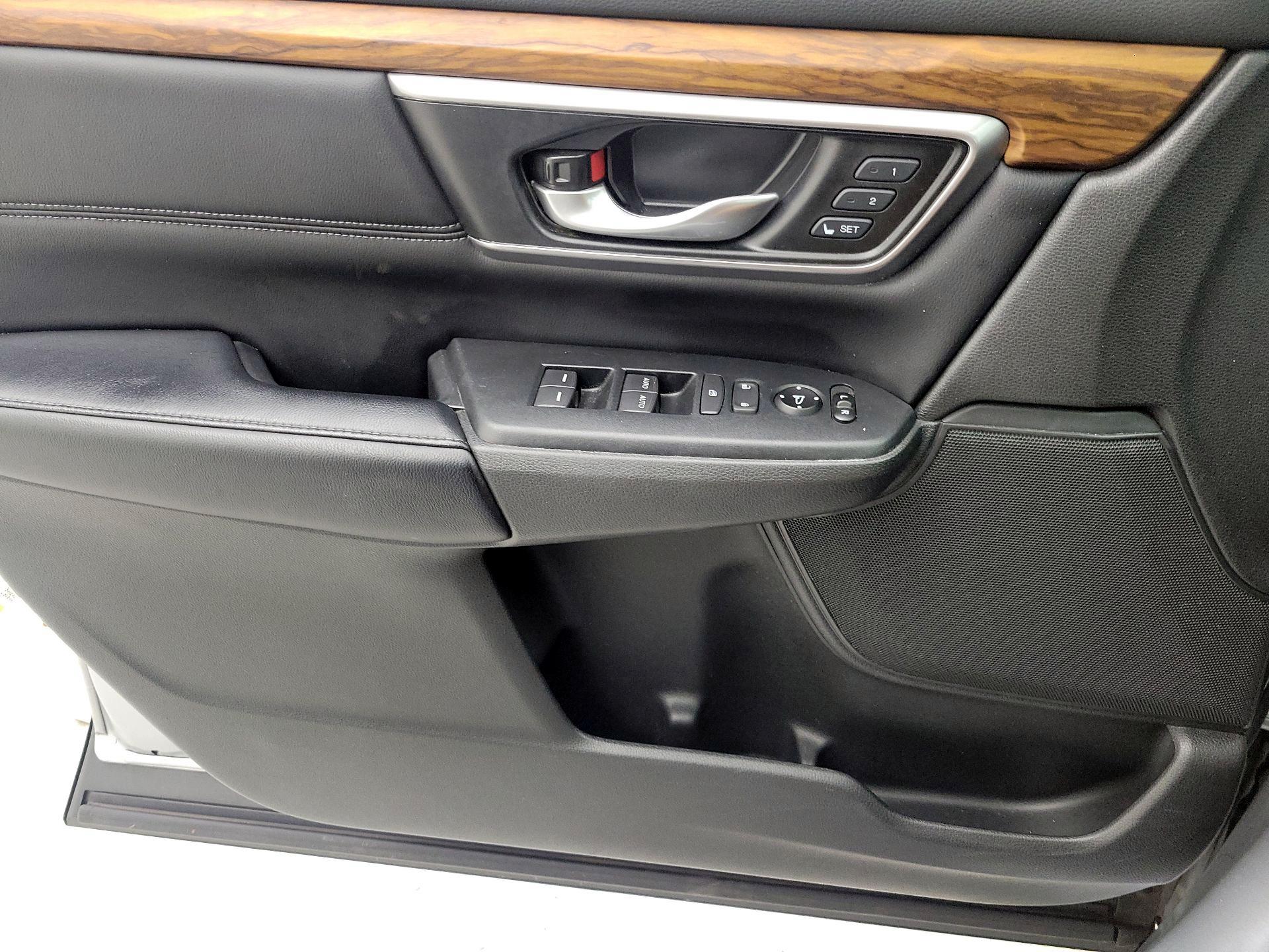 Thumbnail: 2018 Honda CR-V - 12