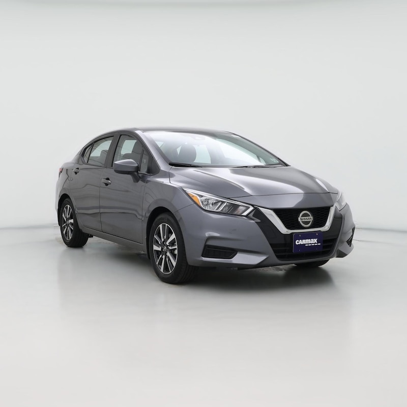 2022 Nissan Versa SV