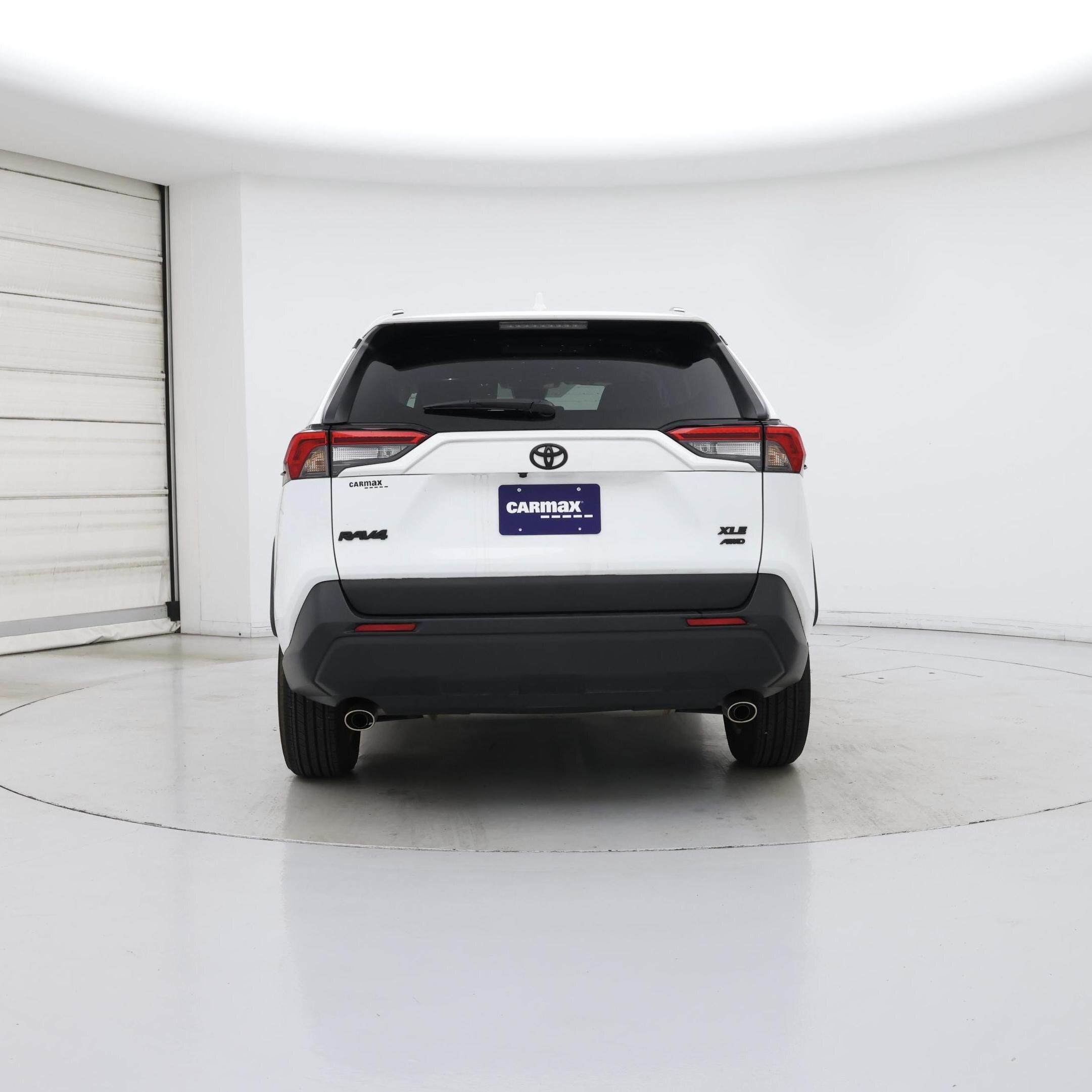 Thumbnail: 2023 Toyota RAV4 - 6