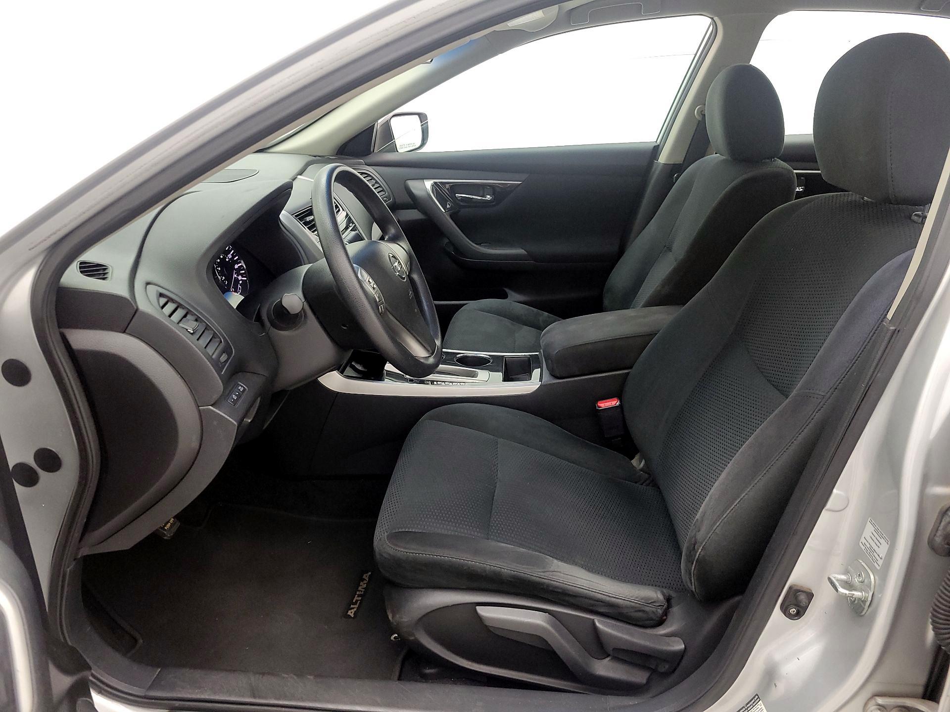 Thumbnail: 2014 Nissan Altima - 11