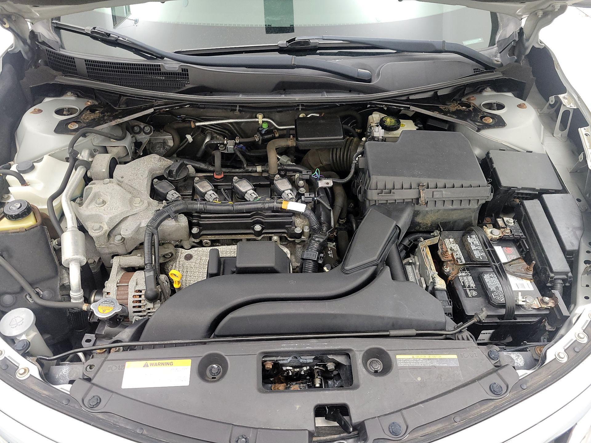 Thumbnail: 2014 Nissan Altima - 19