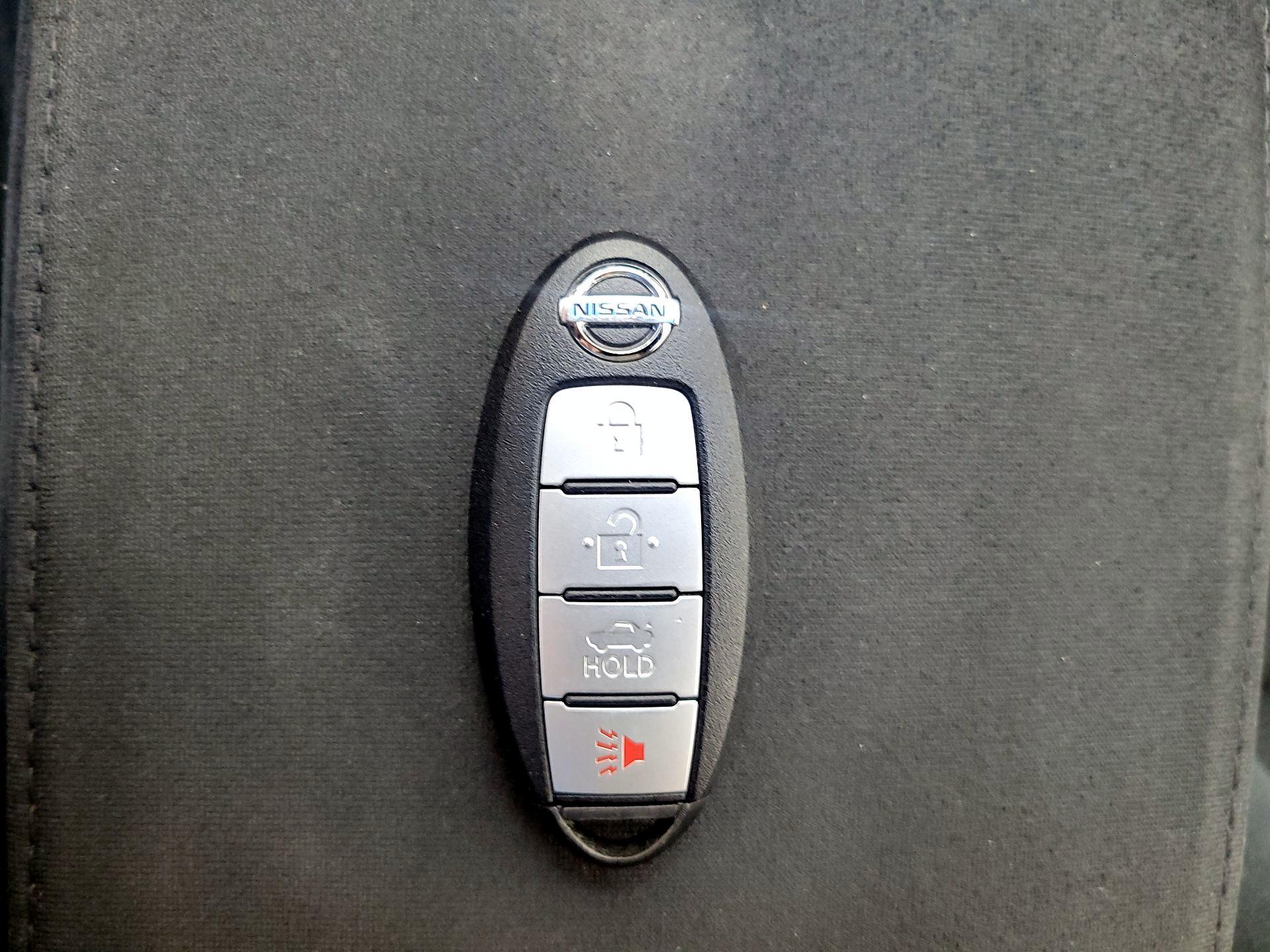 Thumbnail: 2014 Nissan Altima - 20
