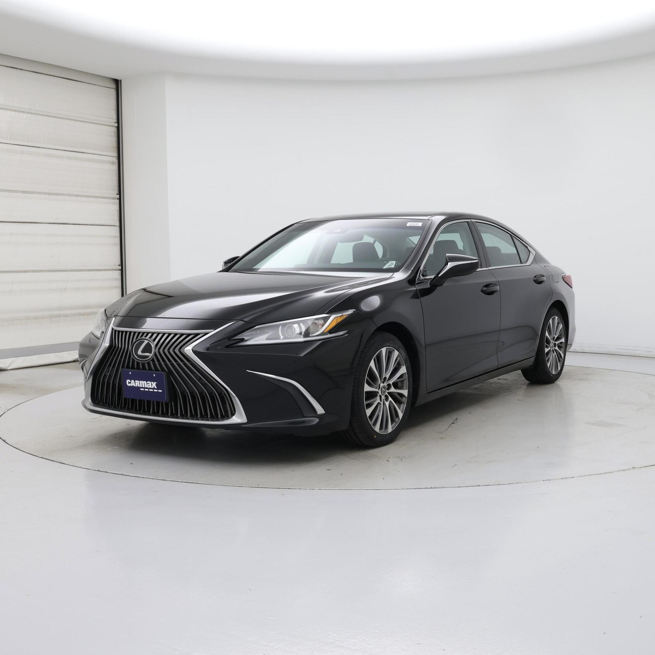 Thumbnail: 2020 Lexus ES - 4