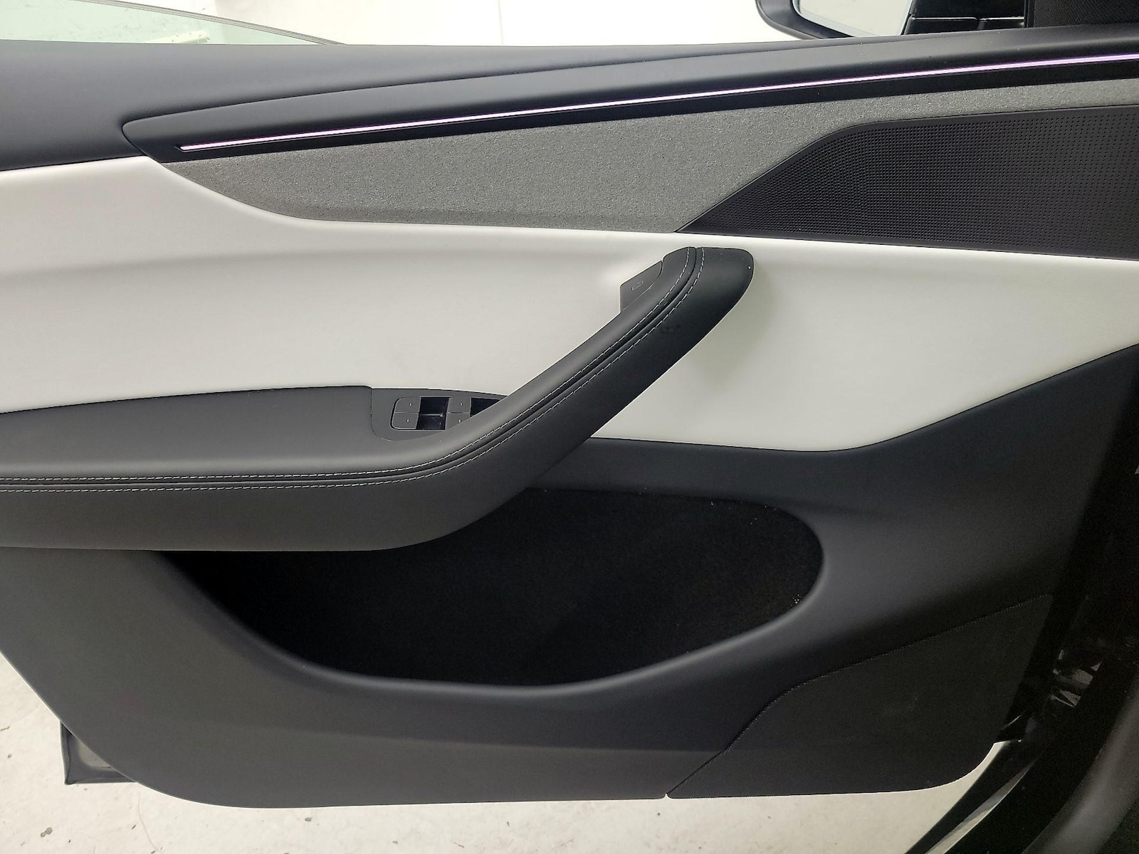 2026 Tesla Model Y Long Range - Photo 13