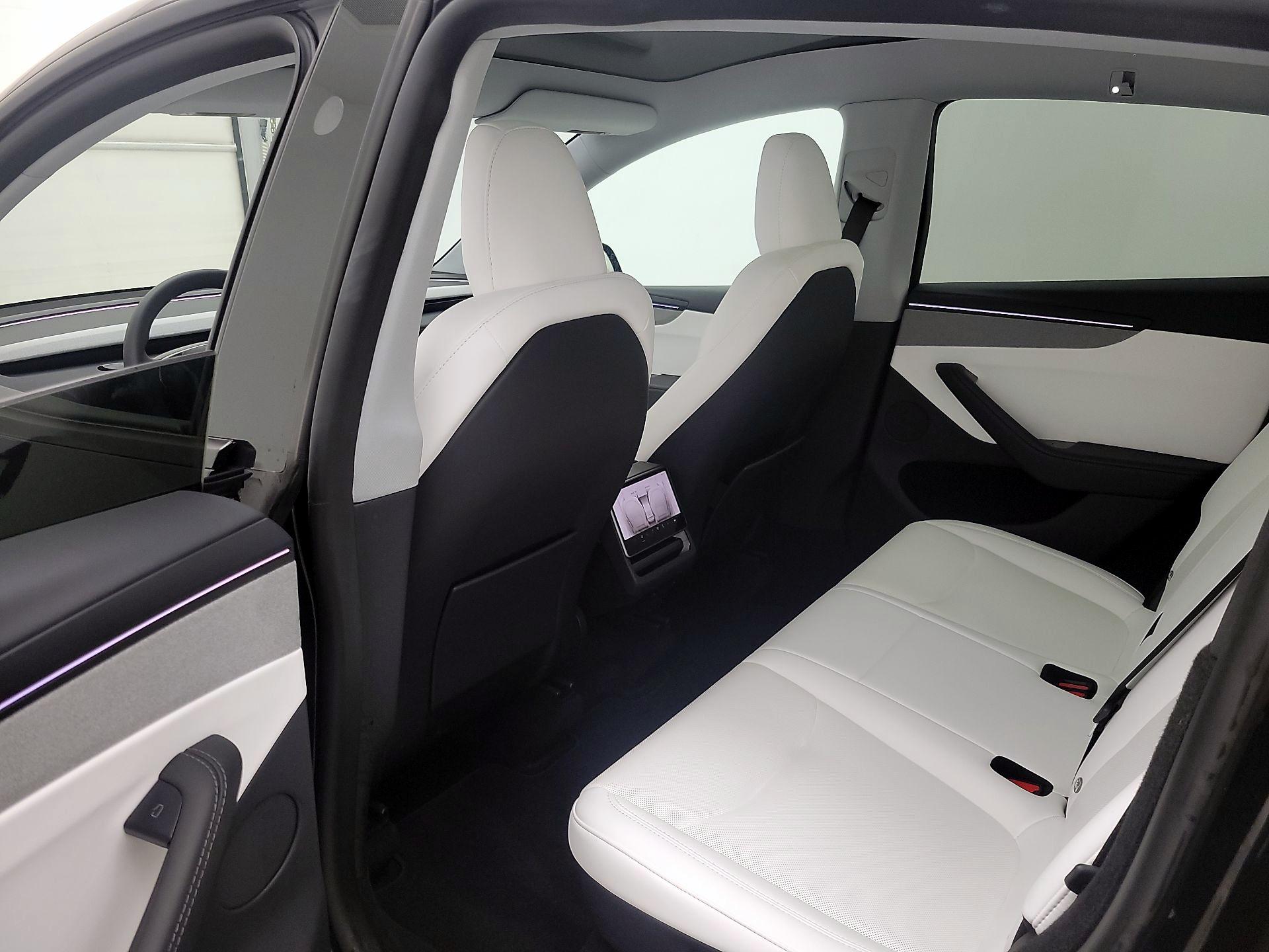 Thumbnail: 2026 Tesla Model Y - 18