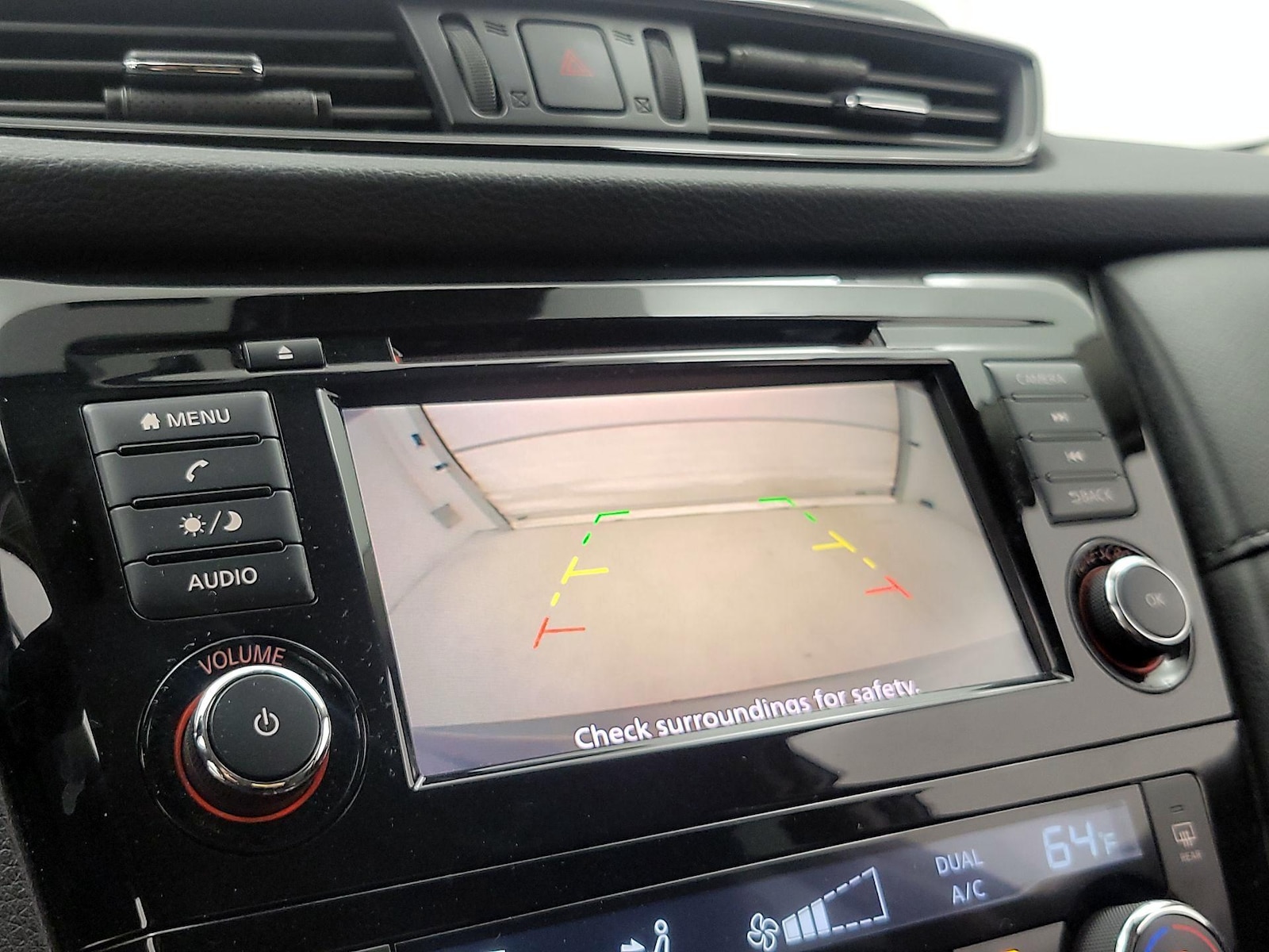 2019 Nissan Rogue SV - Photo 15
