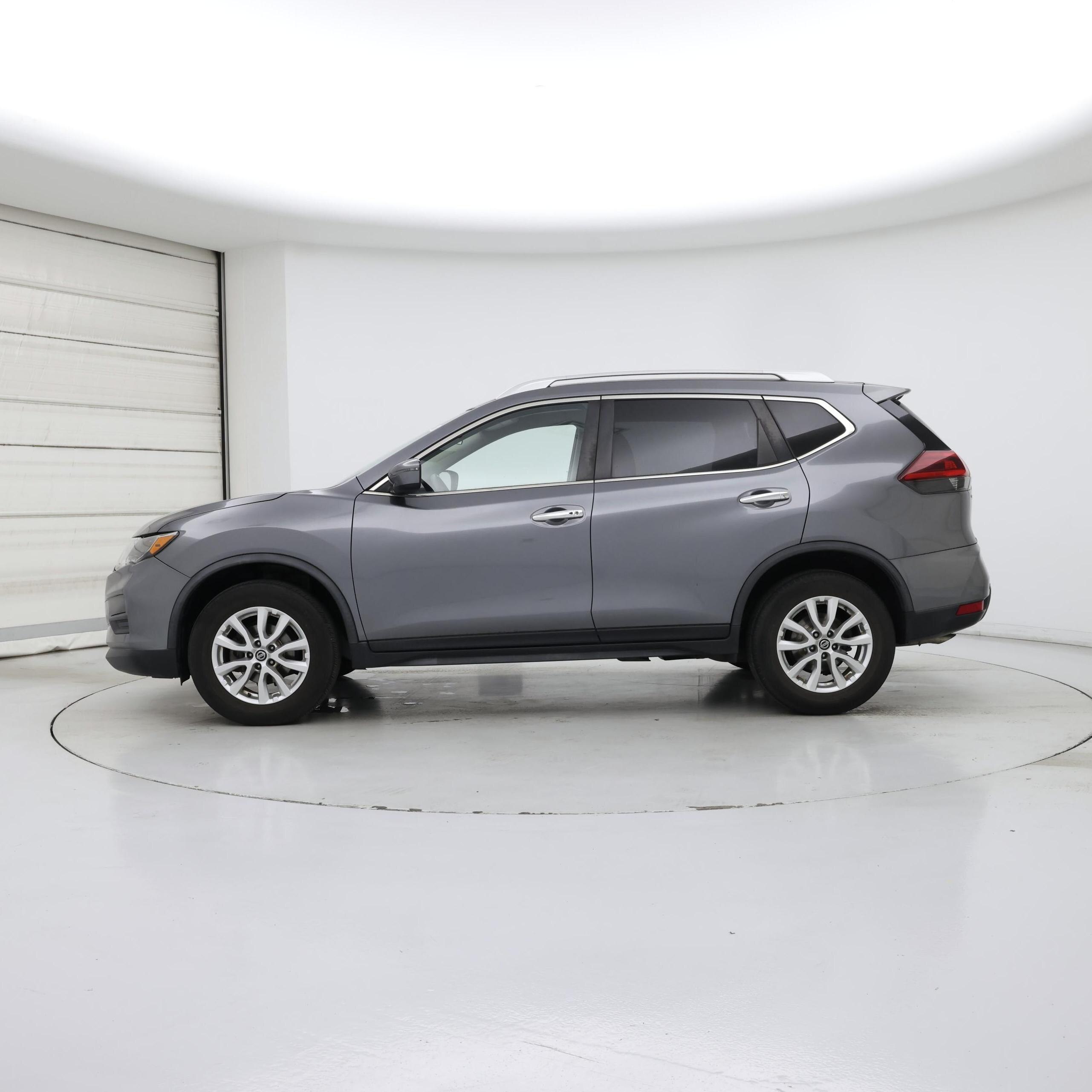 Thumbnail: 2019 Nissan Rogue - 3