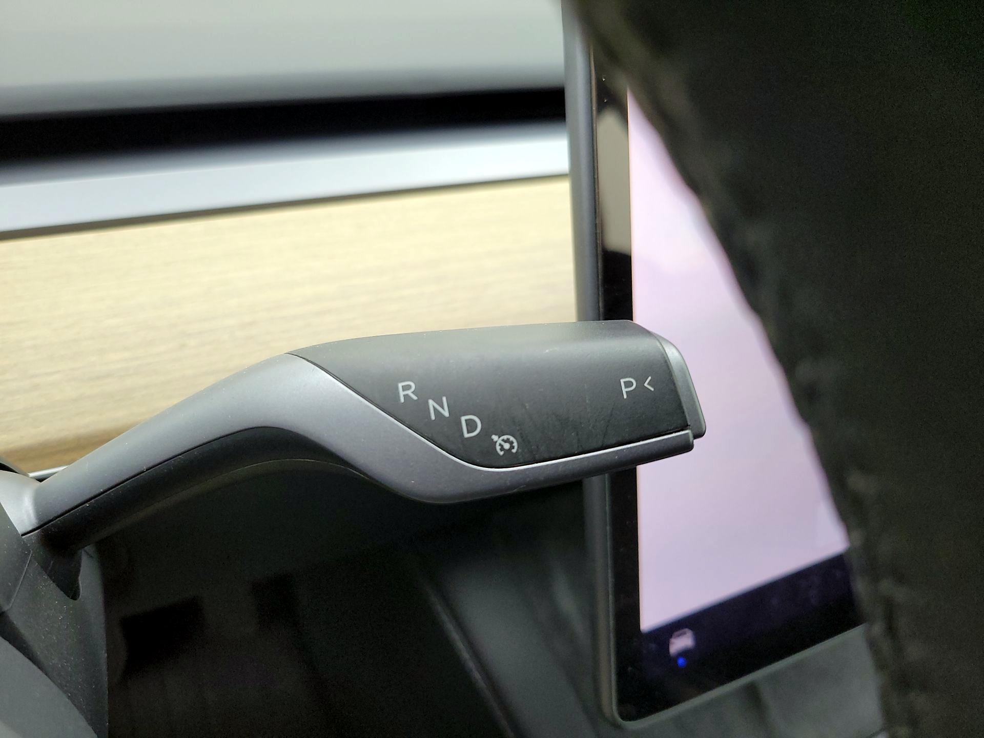 Thumbnail: 2023 Tesla Model 3 - 17