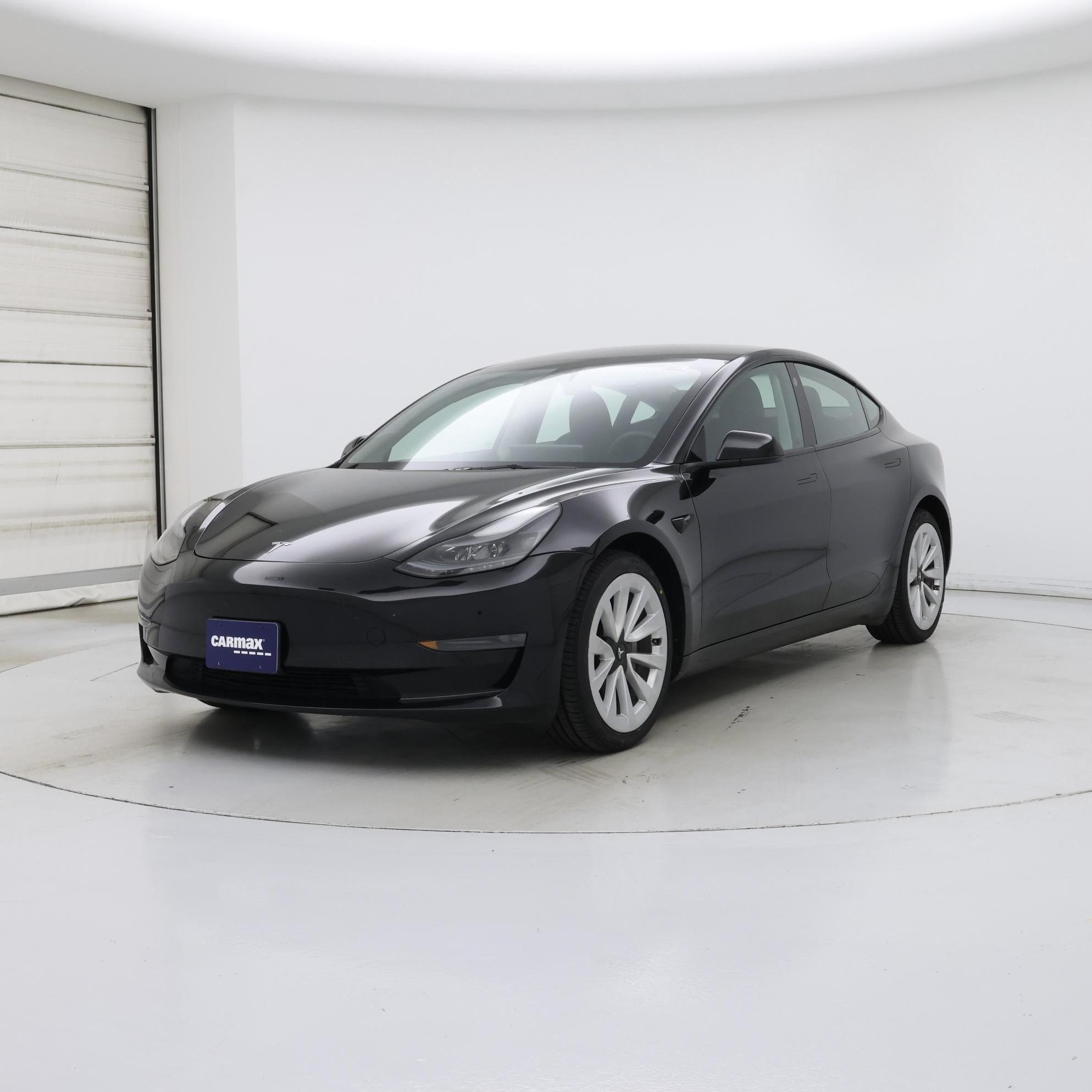 Thumbnail: 2023 Tesla Model 3 - 4