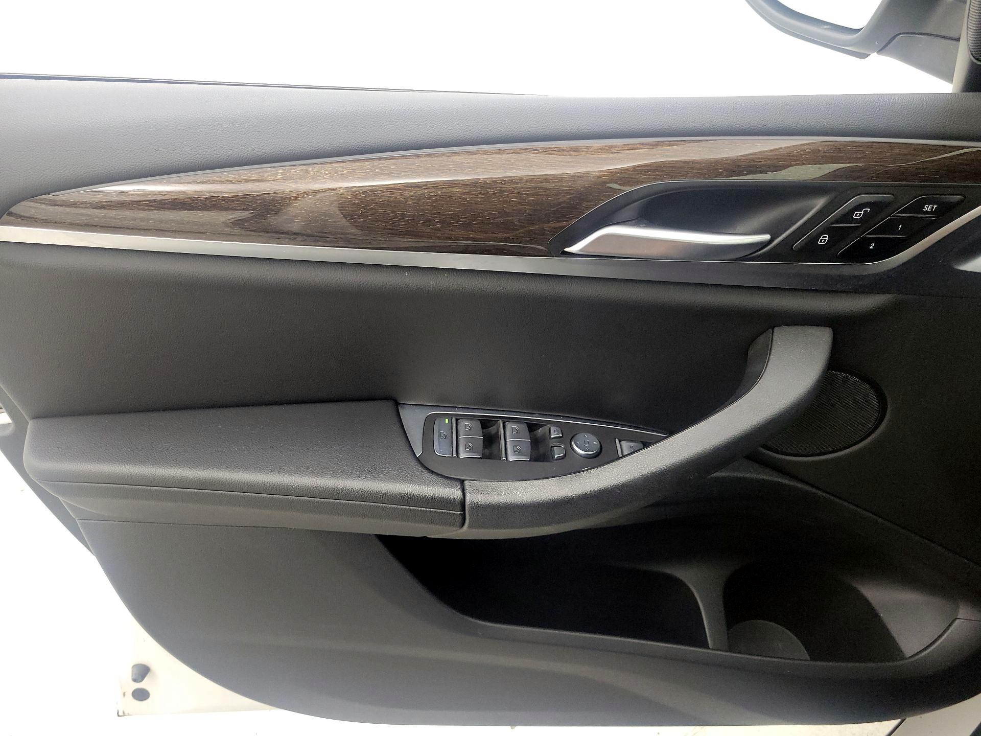 Thumbnail: 2022 BMW X3 - 12