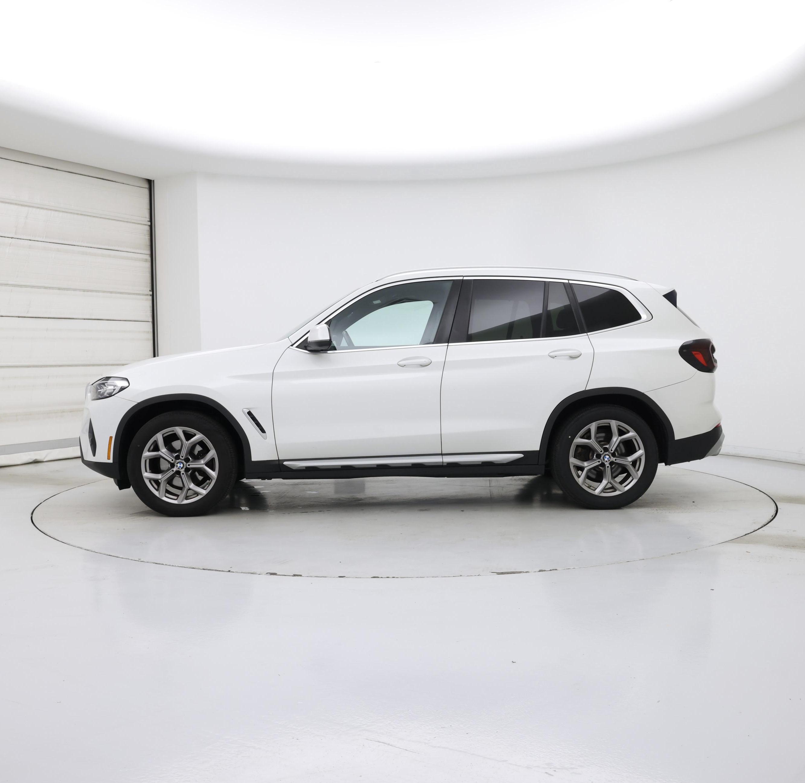 Thumbnail: 2022 BMW X3 - 3