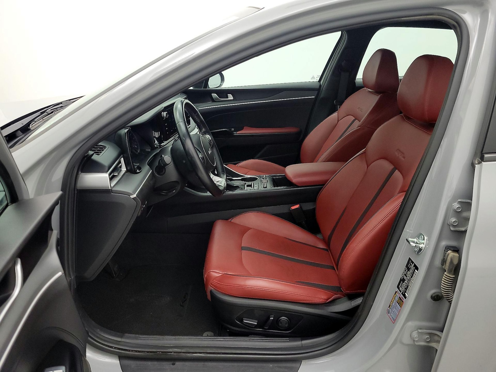 2024 Kia K5 GT-Line - Photo 12