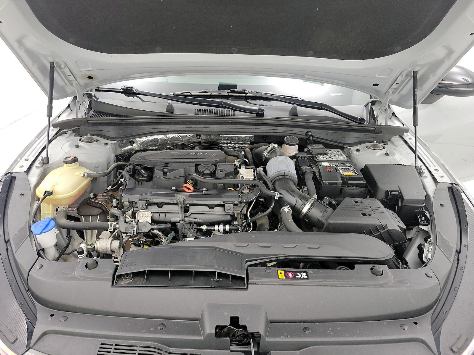 2024 Kia K5 GT-Line - Photo 23