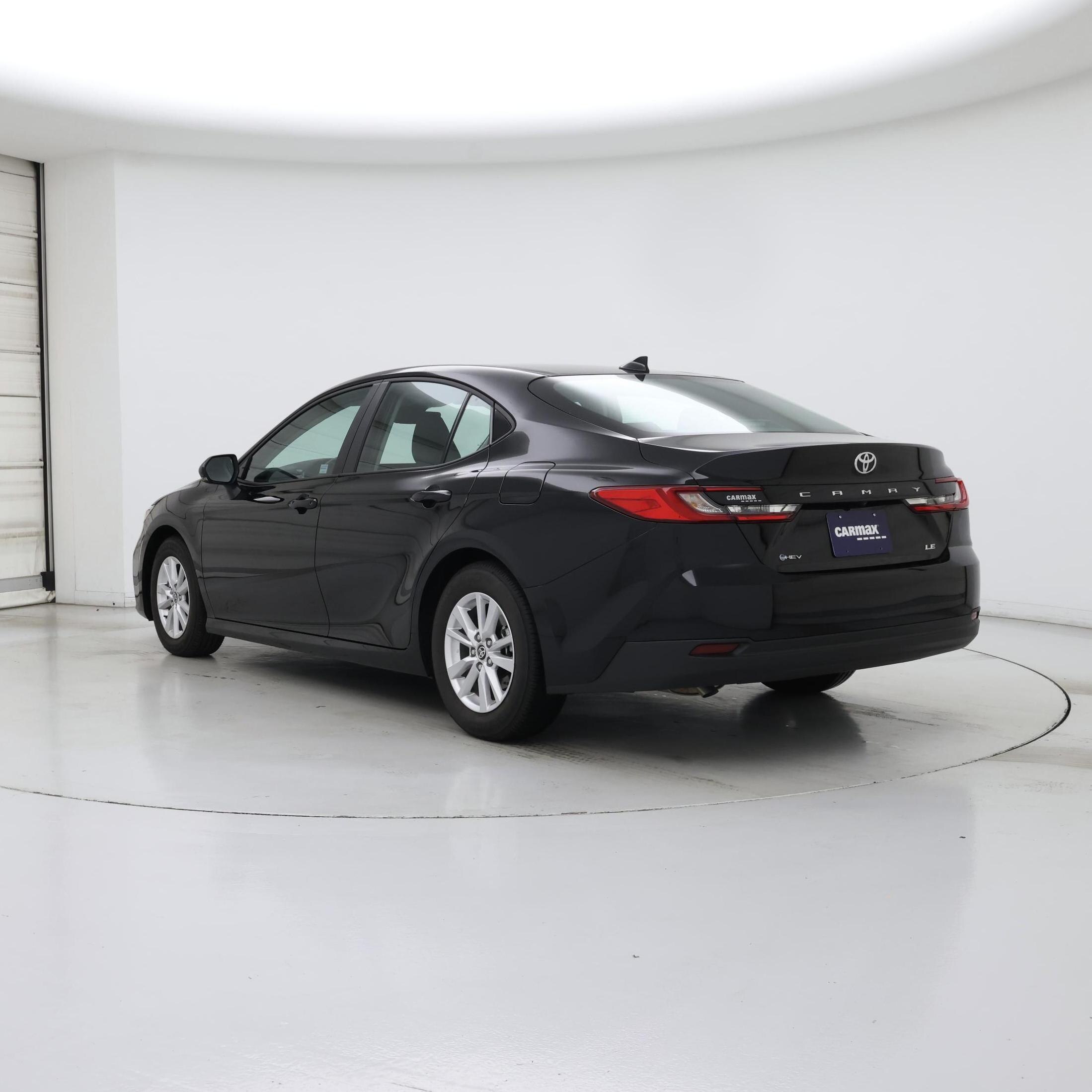 Thumbnail: 2025 Toyota Camry - 2