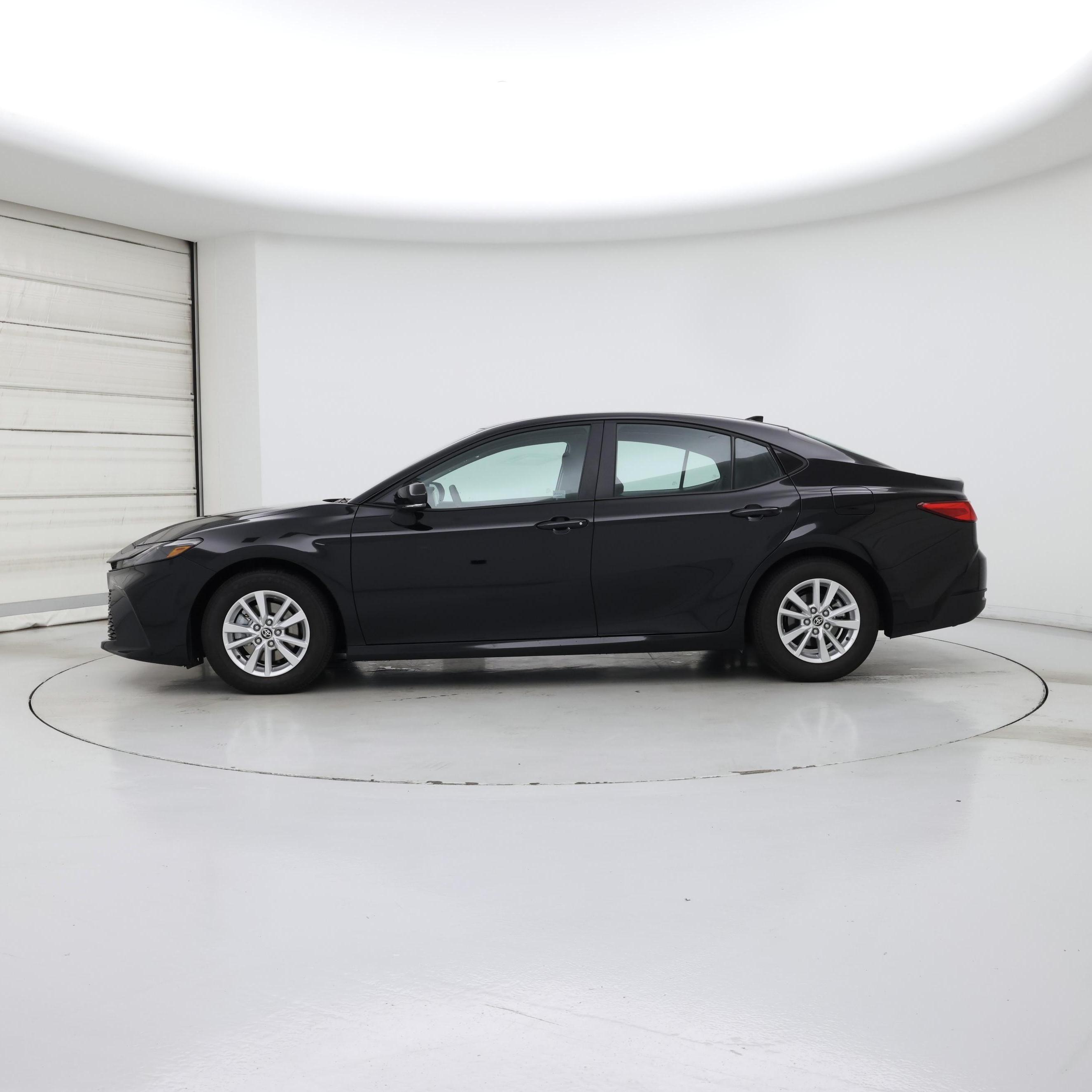 Thumbnail: 2025 Toyota Camry - 3