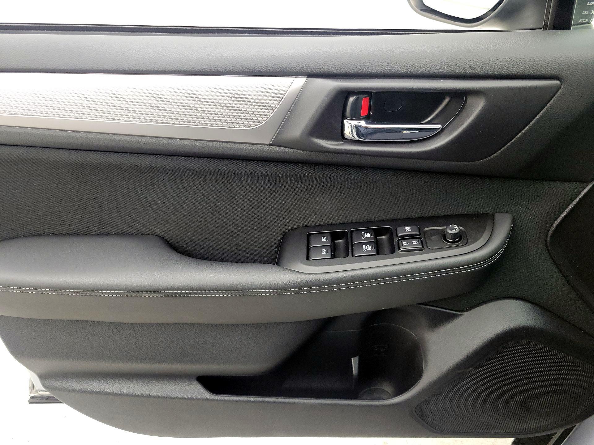 Thumbnail: 2019 Subaru Outback - 12