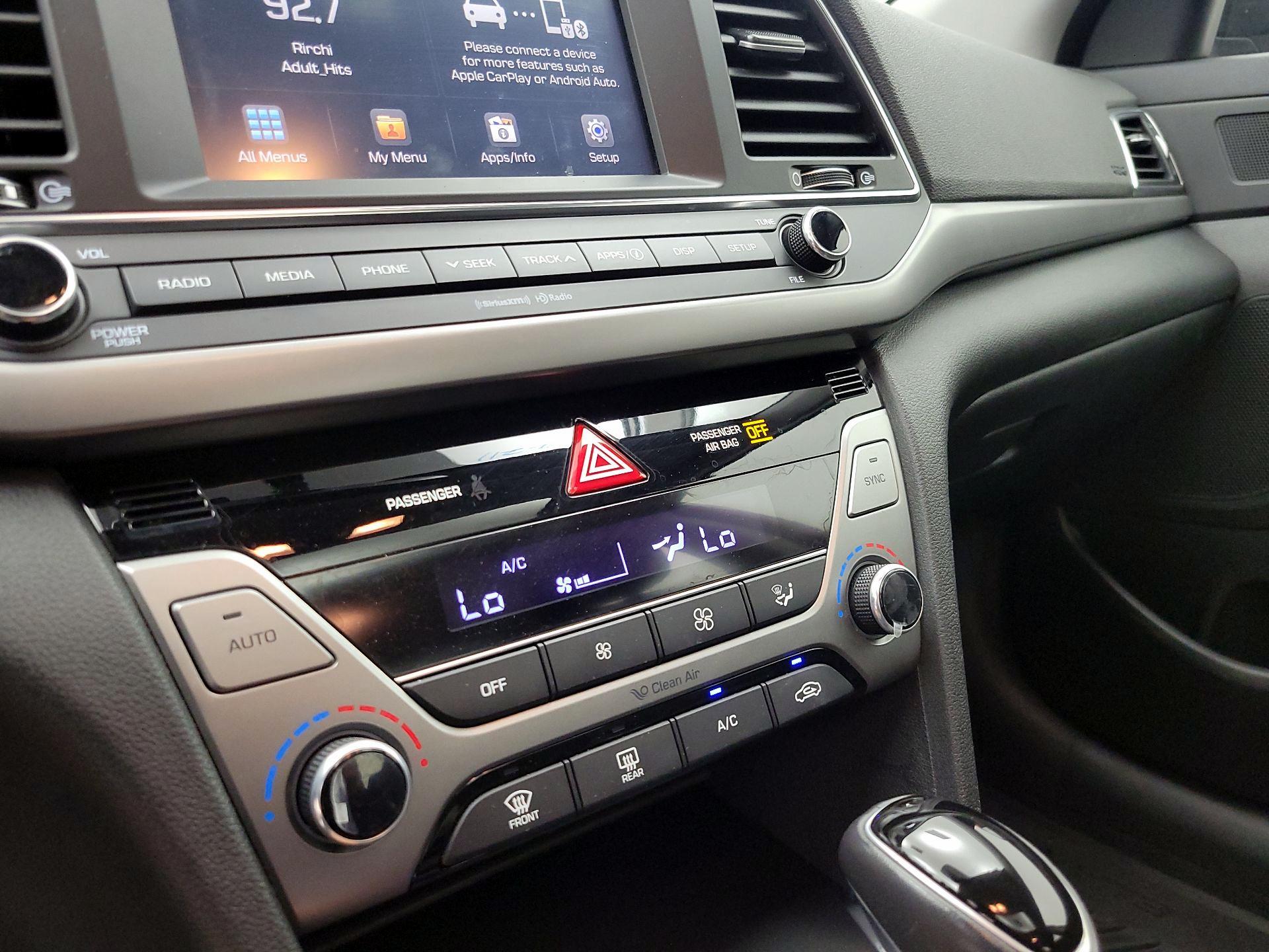 Thumbnail: 2017 Hyundai Elantra - 15