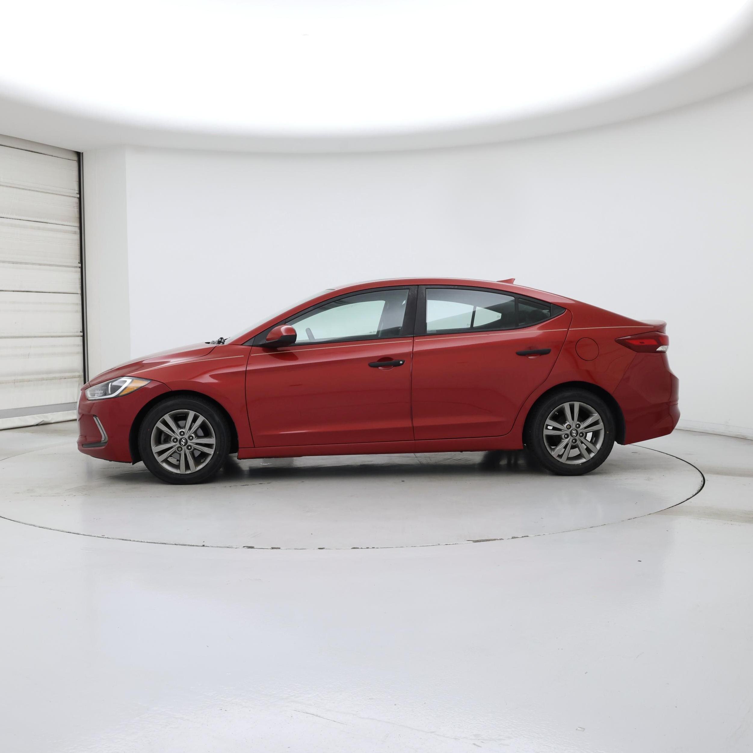 Thumbnail: 2017 Hyundai Elantra - 3