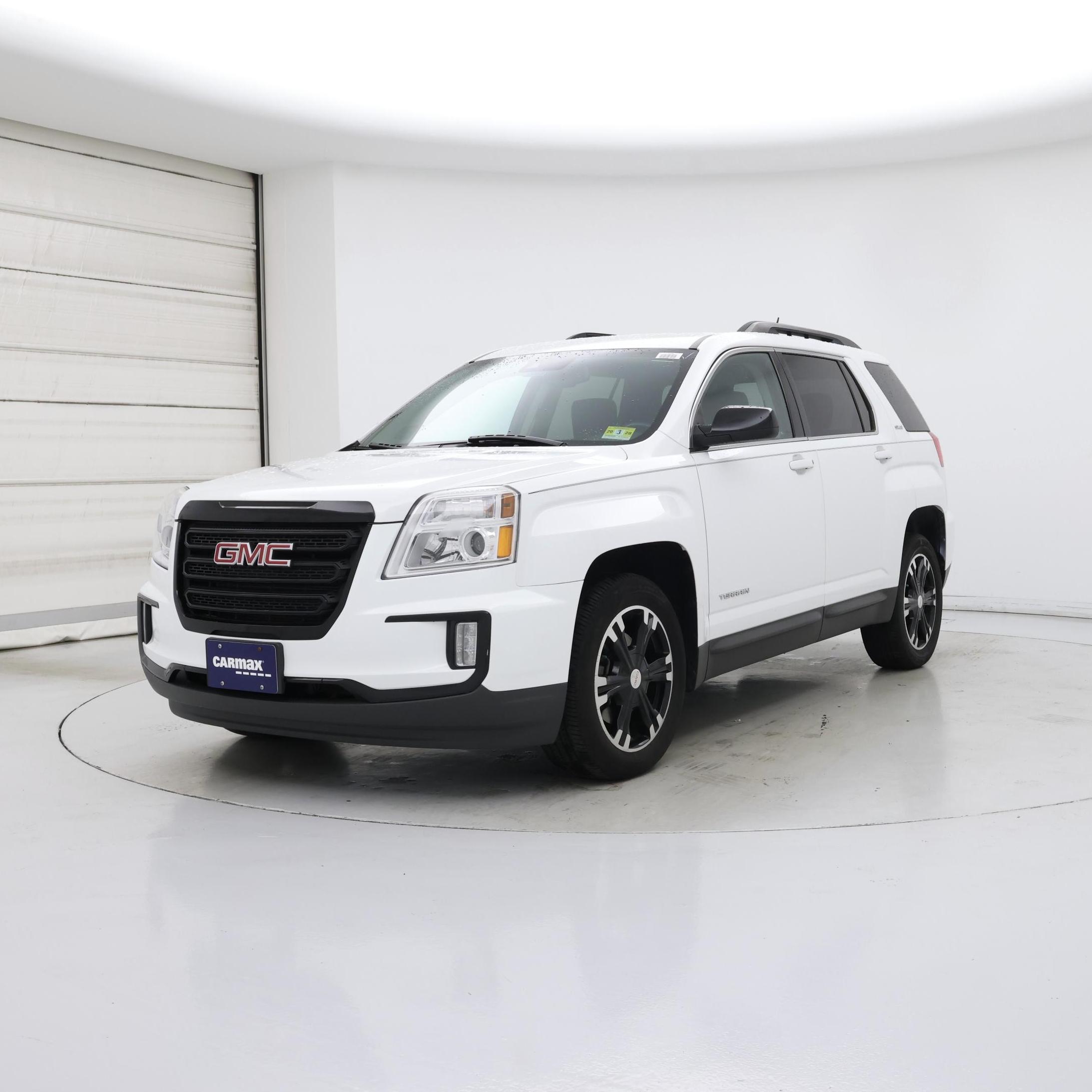 Thumbnail: 2017 GMC Terrain - 4