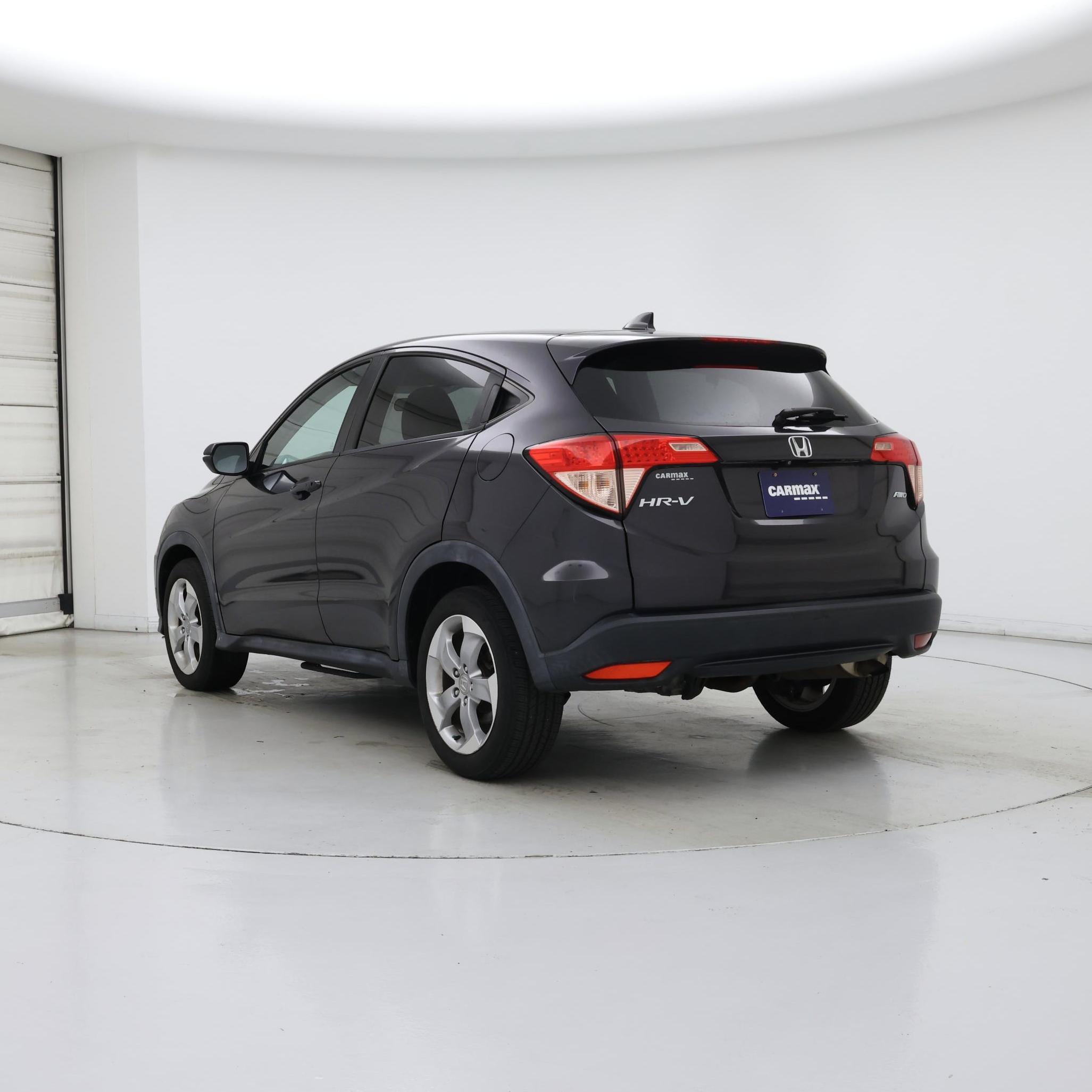 Thumbnail: 2016 Honda HR-V - 2