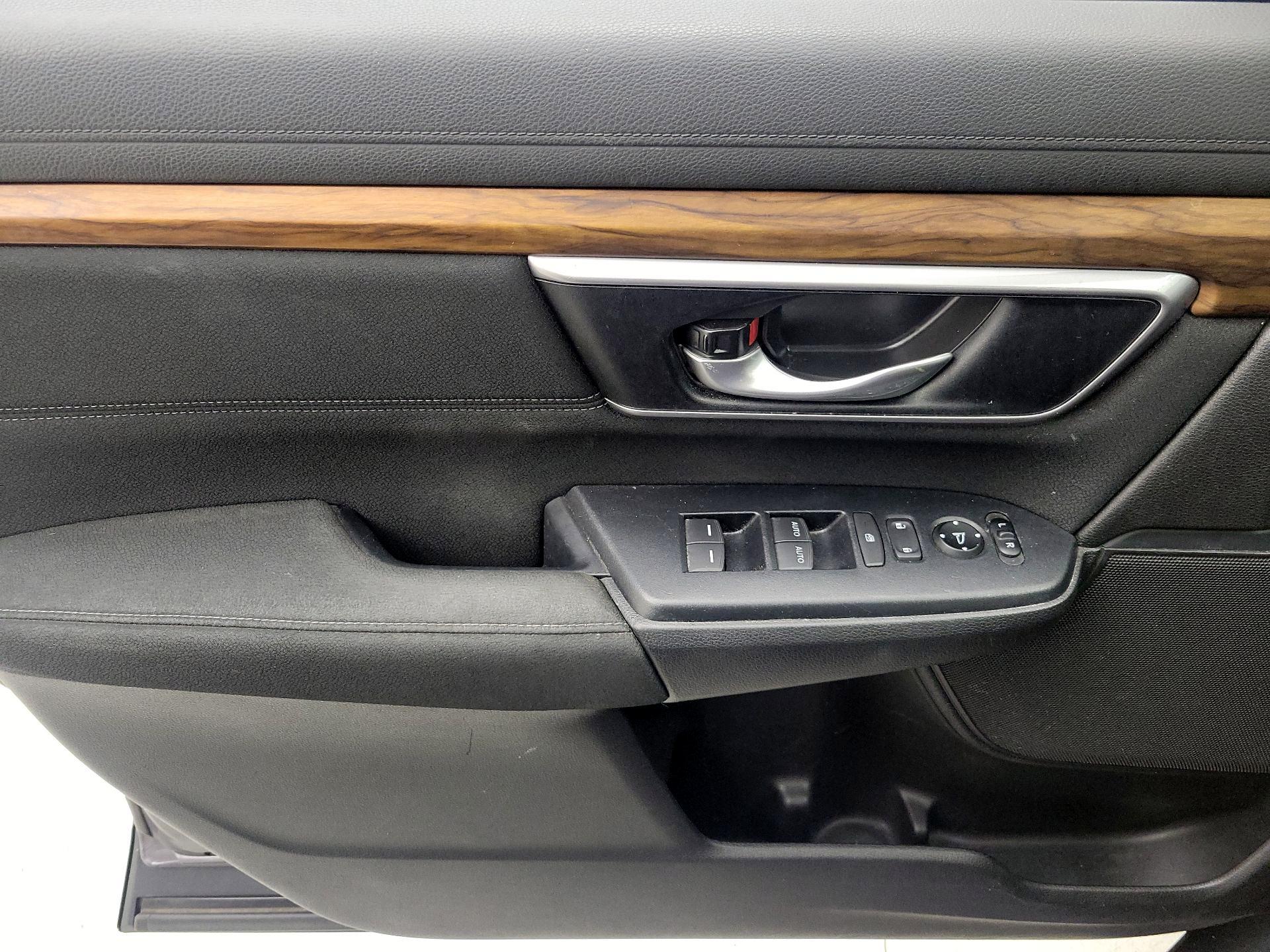 Thumbnail: 2018 Honda CR-V - 12