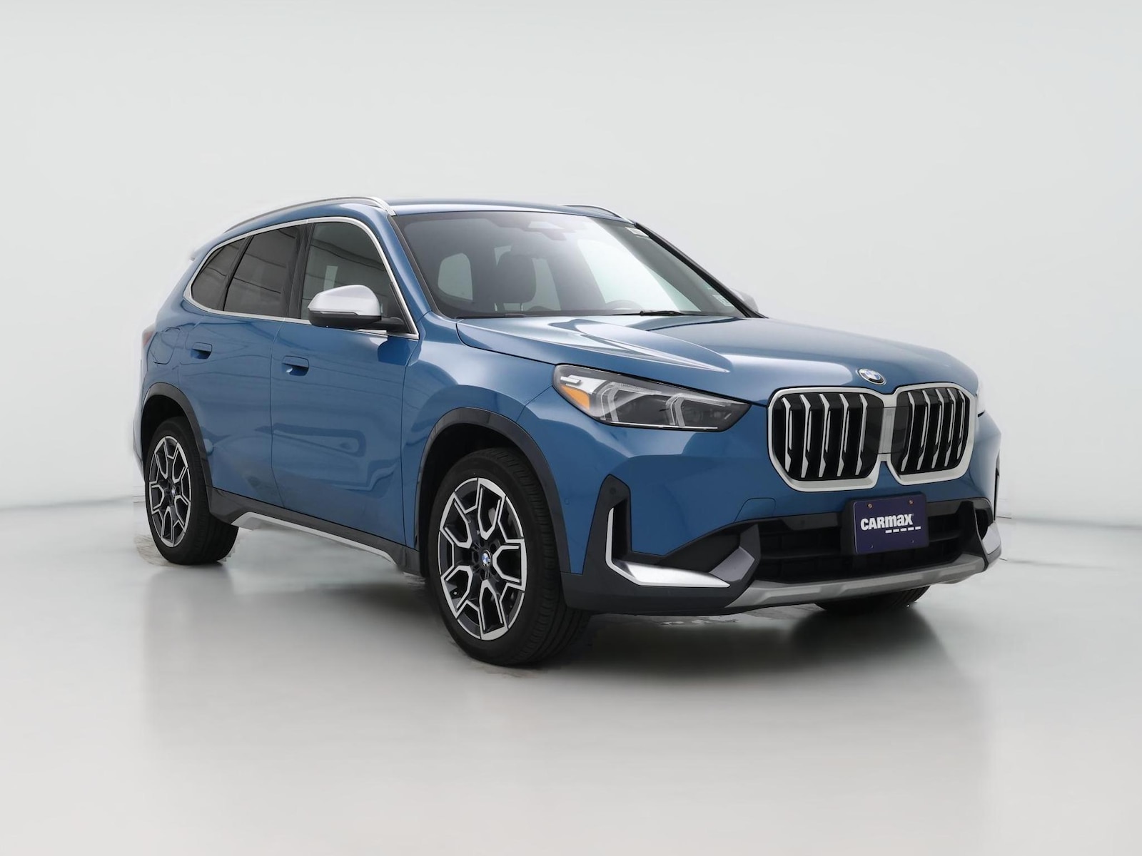 2023 BMW X1