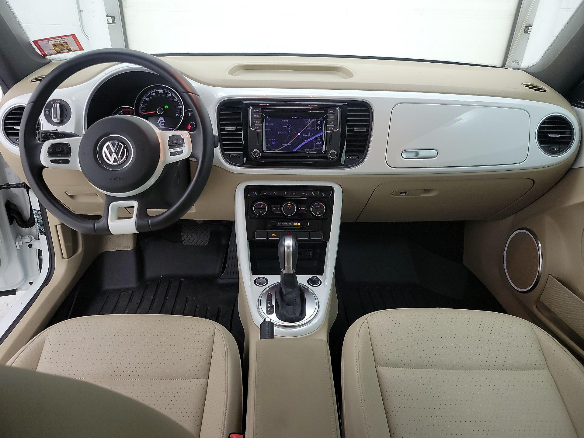 Thumbnail: 2019 Volkswagen Beetle - 9