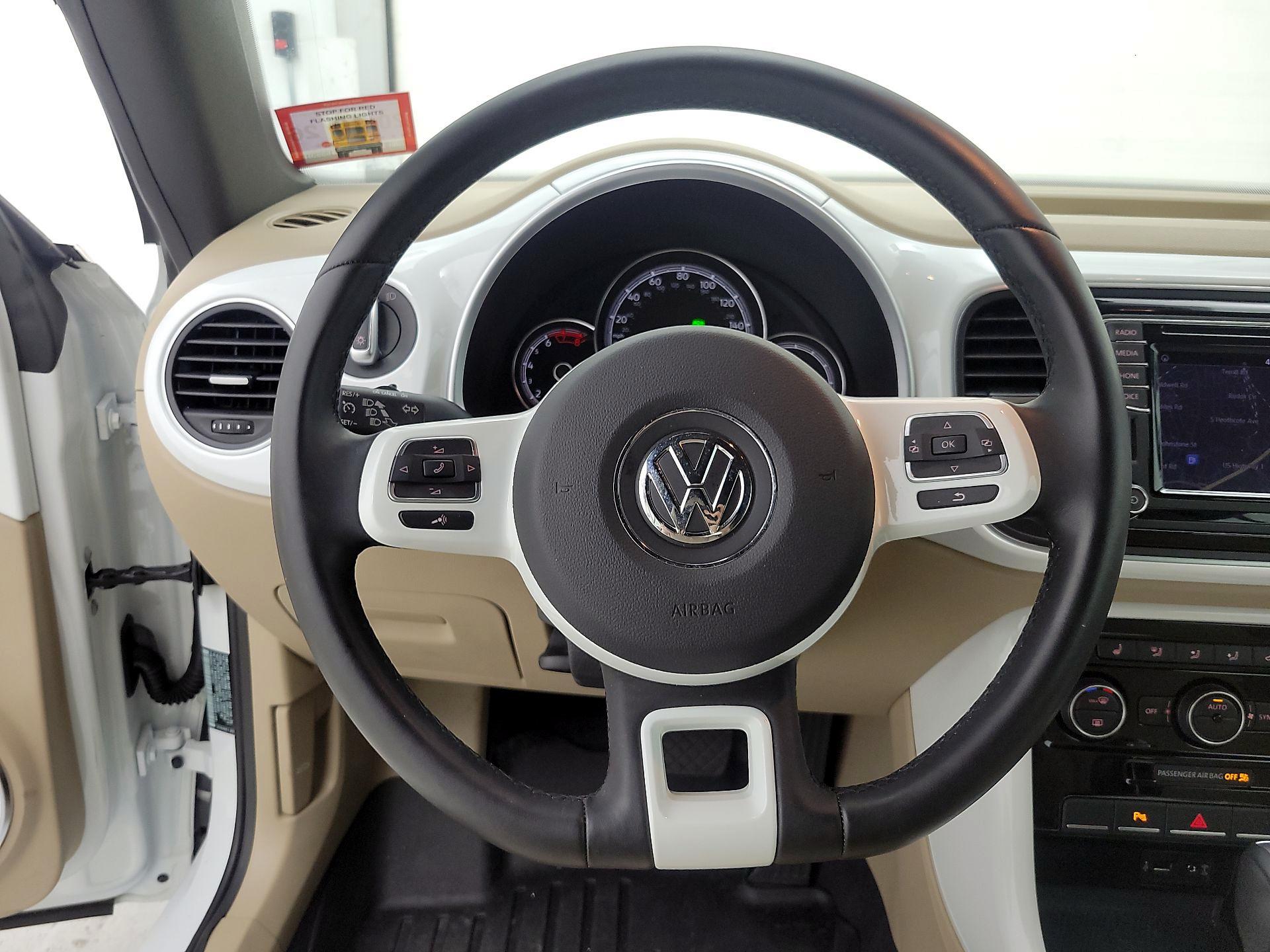 Thumbnail: 2019 Volkswagen Beetle - 10