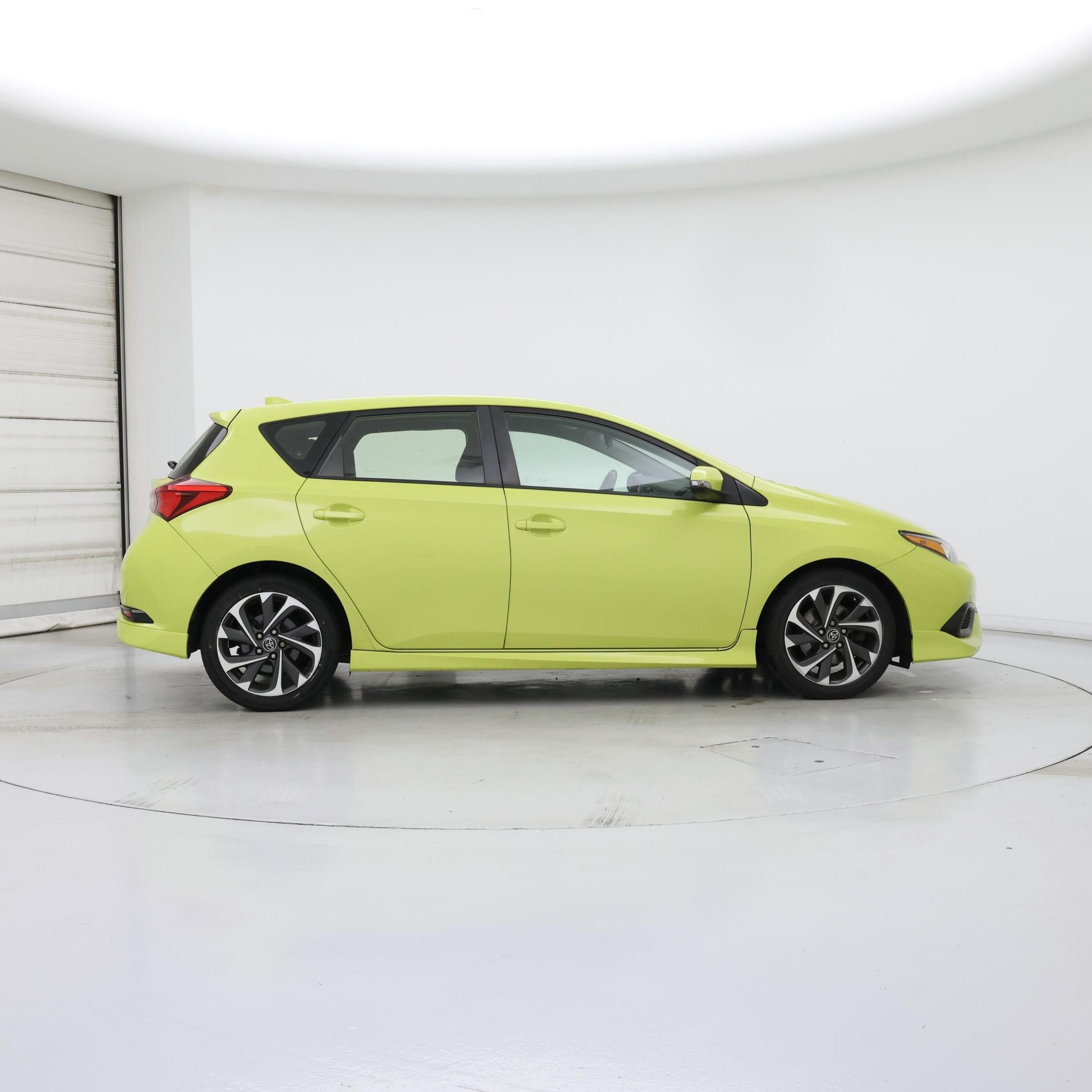 Thumbnail: 2017 Toyota Corolla iM - 7