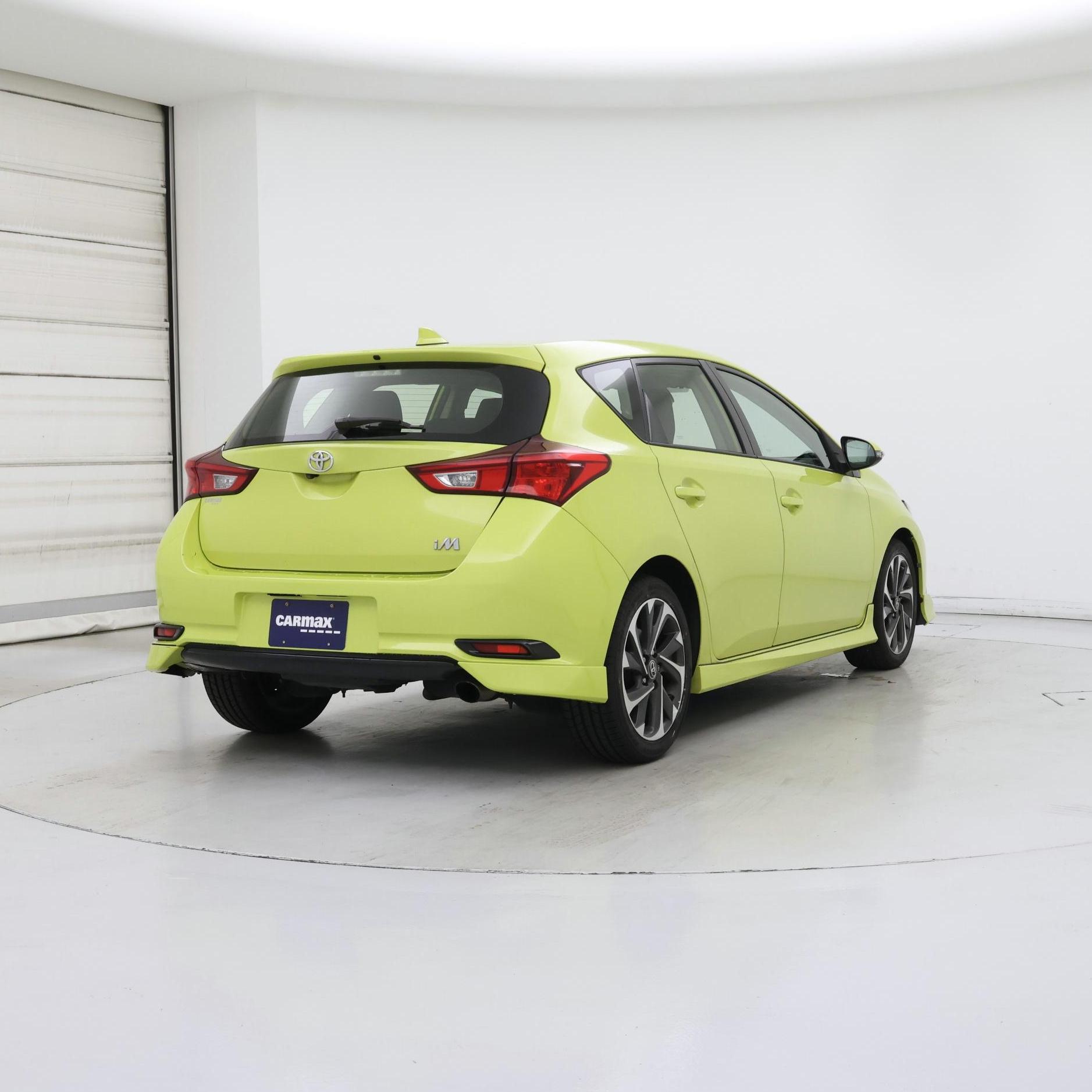 Thumbnail: 2017 Toyota Corolla iM - 8