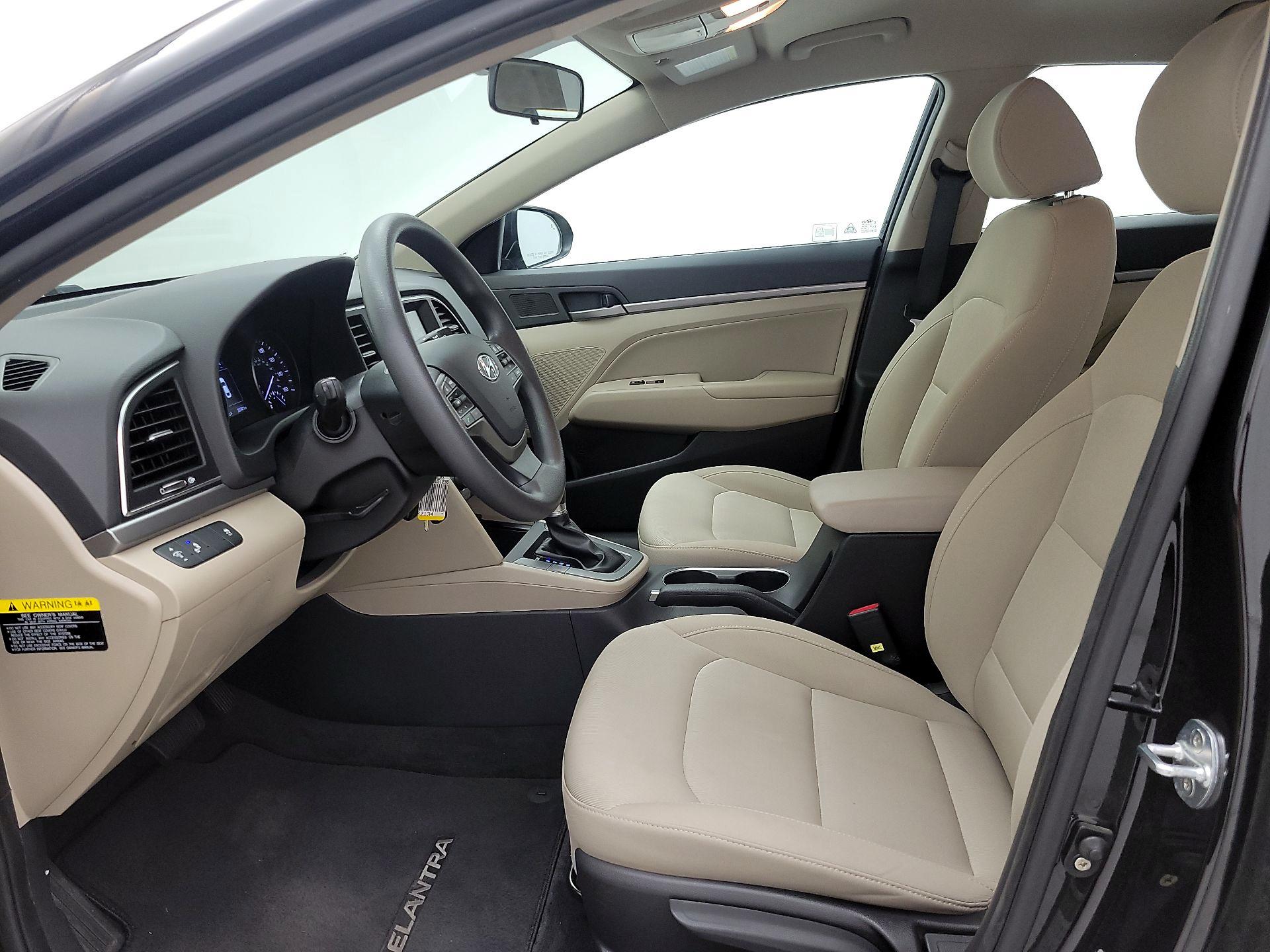 Thumbnail: 2018 Hyundai Elantra - 11
