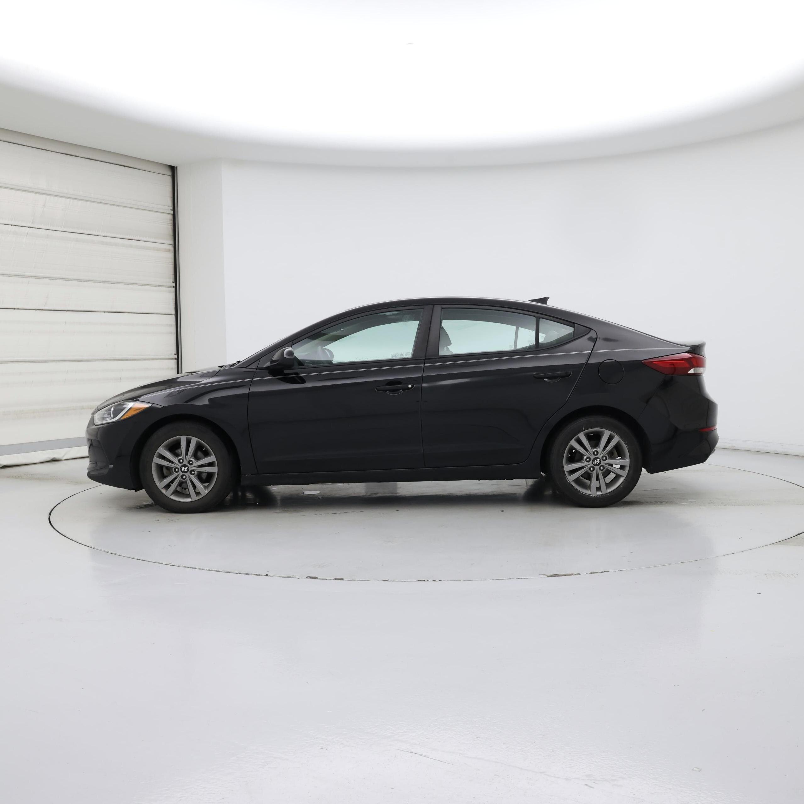 Thumbnail: 2018 Hyundai Elantra - 3