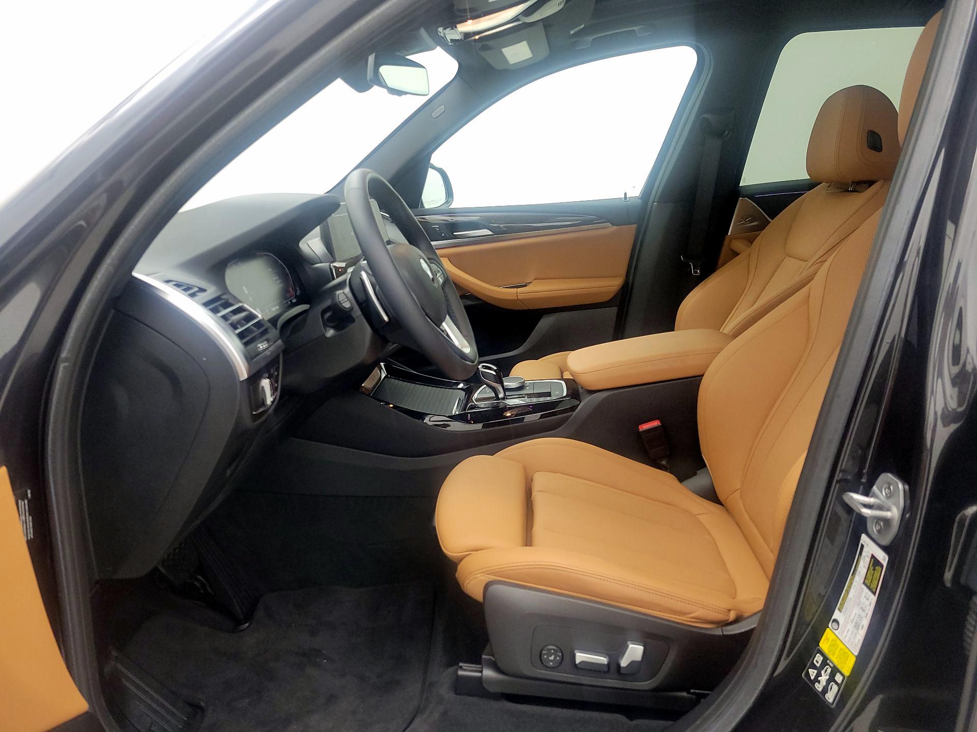 Thumbnail: 2023 BMW X3 - 11