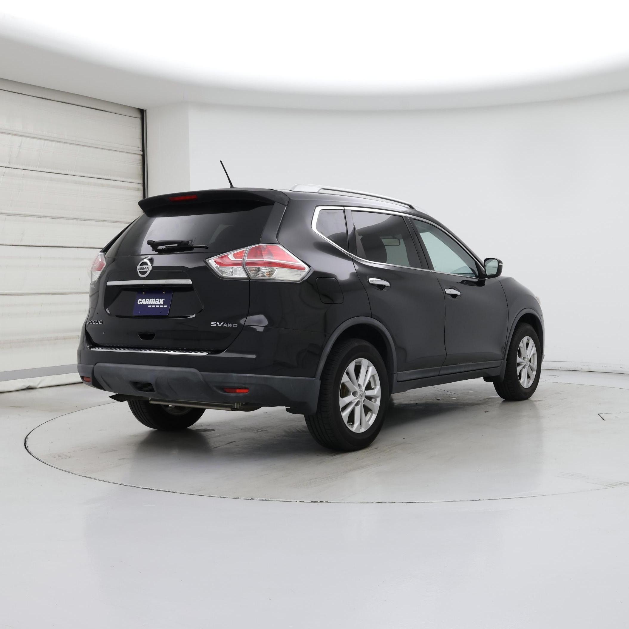 Thumbnail: 2015 Nissan Rogue - 8