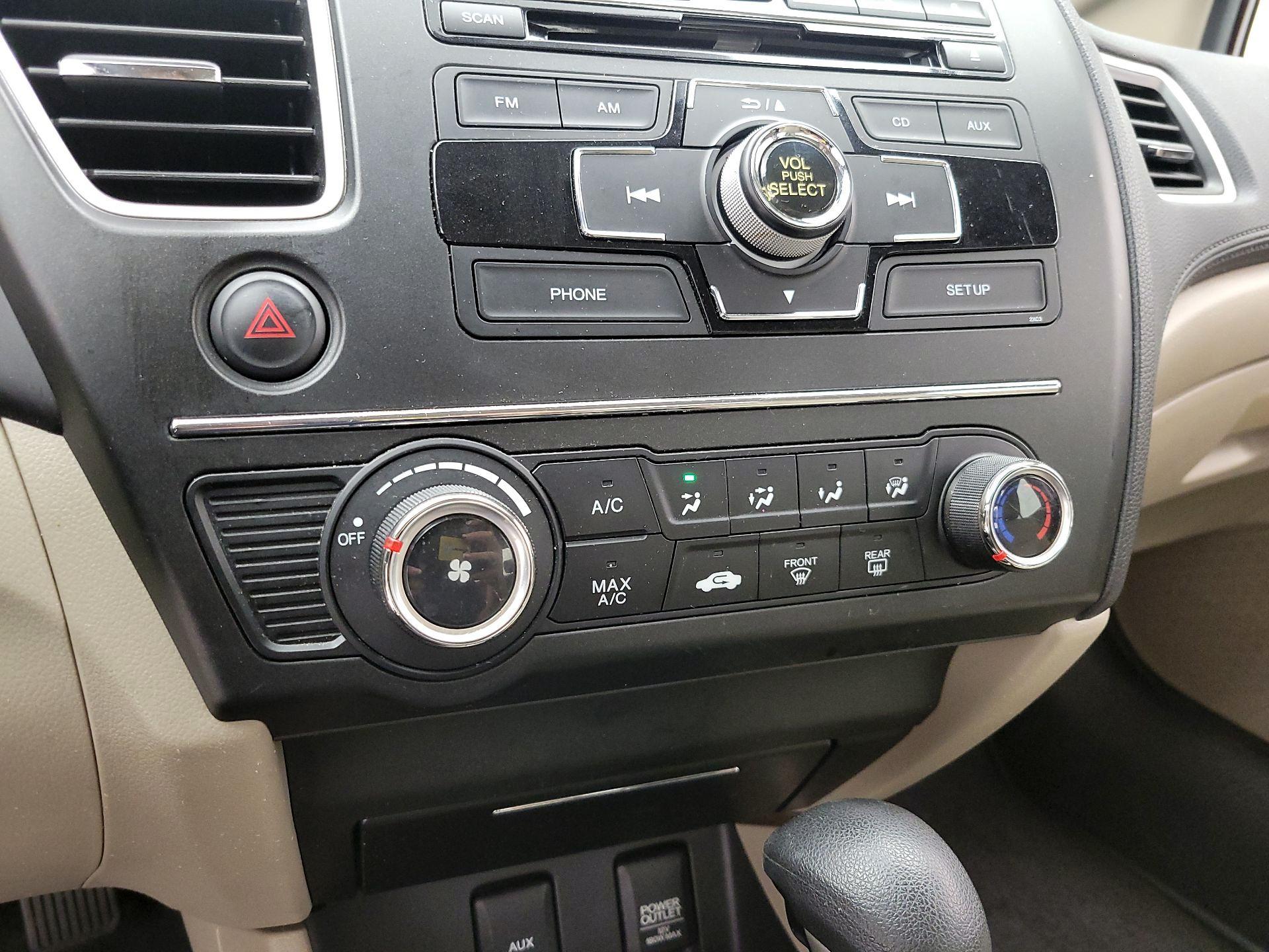 Thumbnail: 2014 Honda Civic - 16