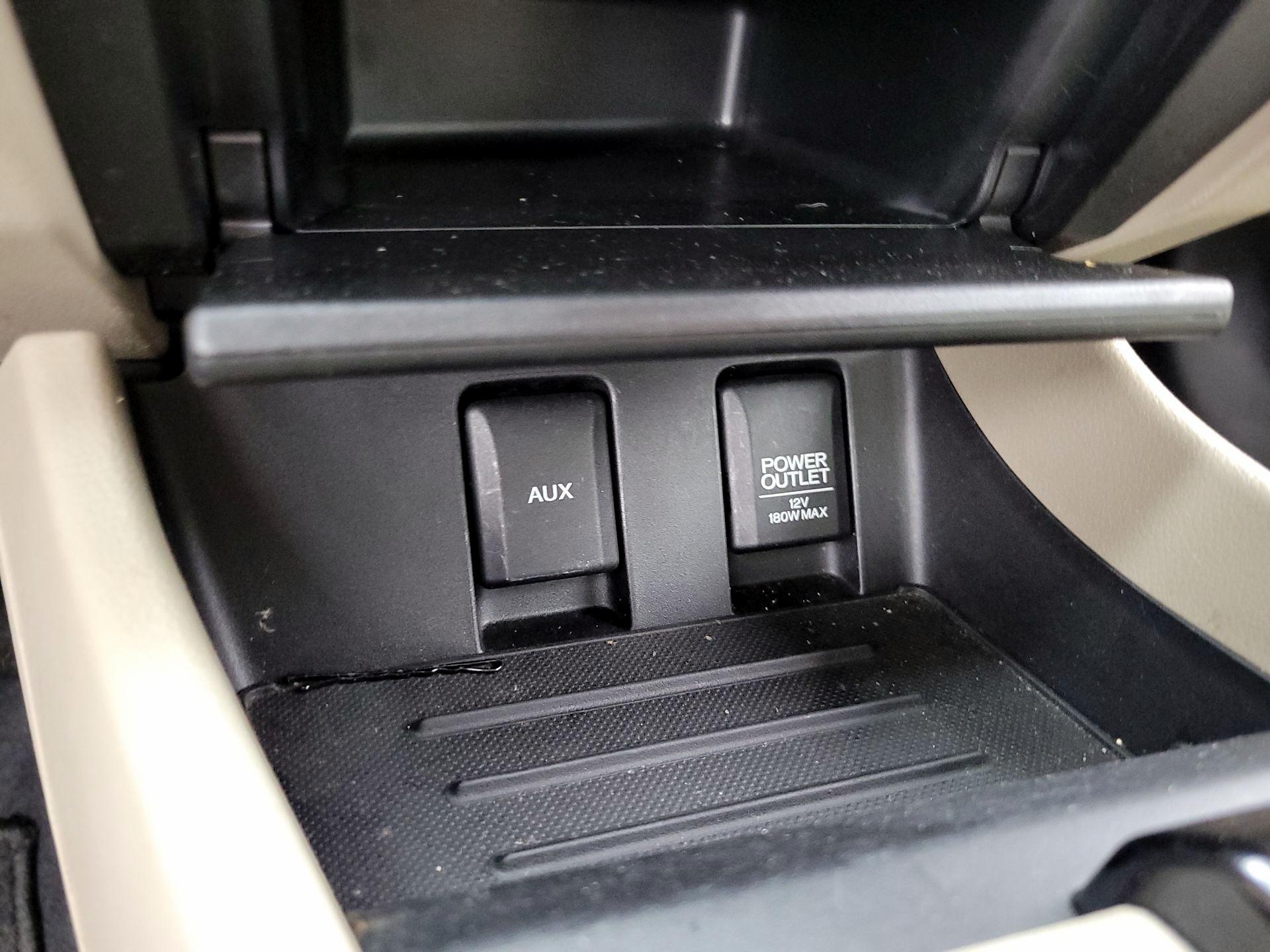 Thumbnail: 2014 Honda Civic - 18